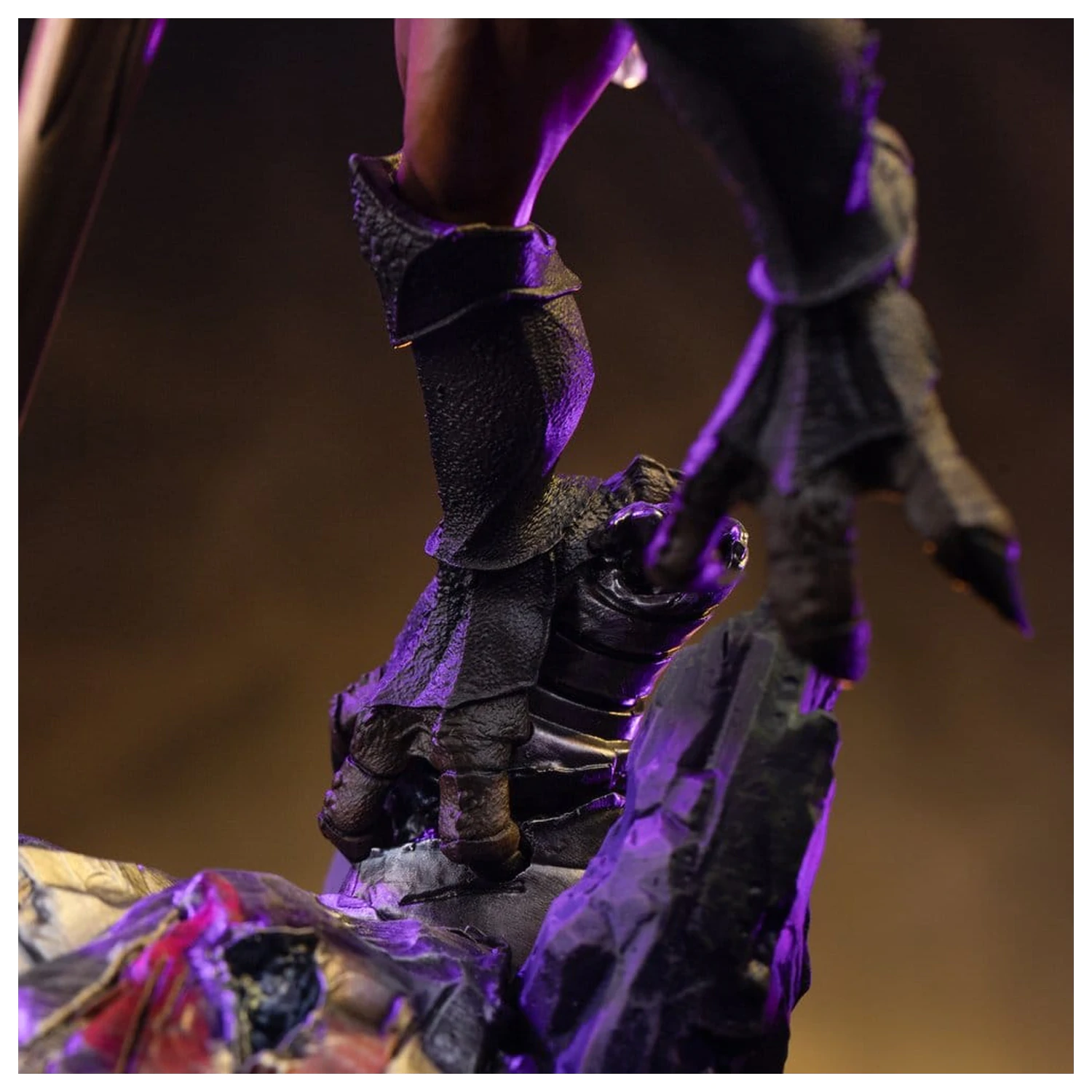 Masters of the Universe Art Scale Statue 1/10 Buzz-Off 36 cm Produktfoto