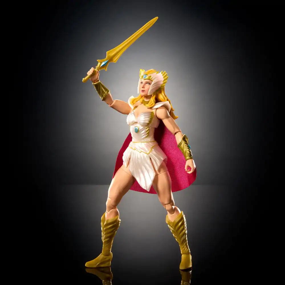Masters of the Universe New Etheria Actionfigur She-Ra 18 cm Produktfoto