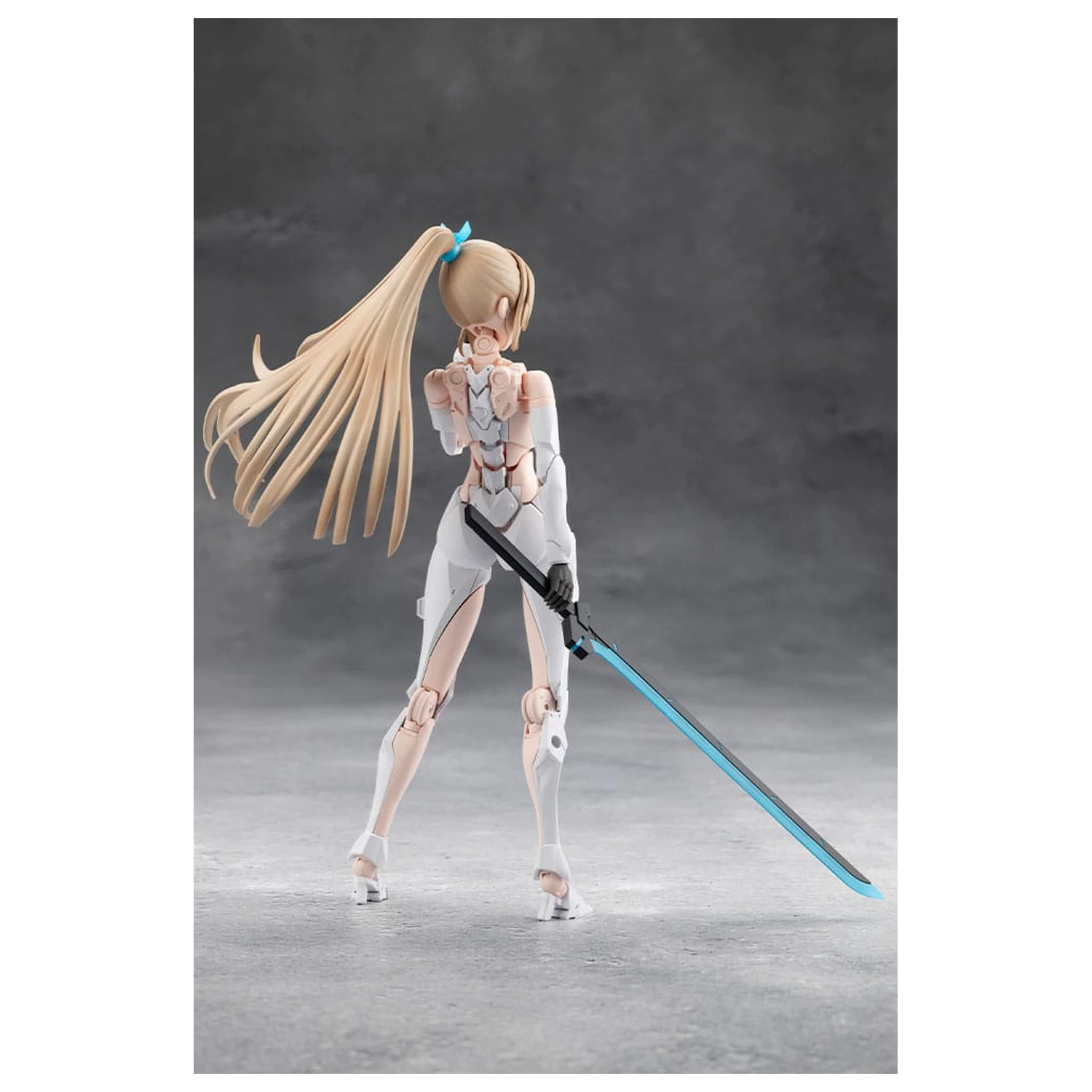 Megalomaria Unlimited Universe Plastikmodell Bausatz Emulator 16 cm Produktfoto