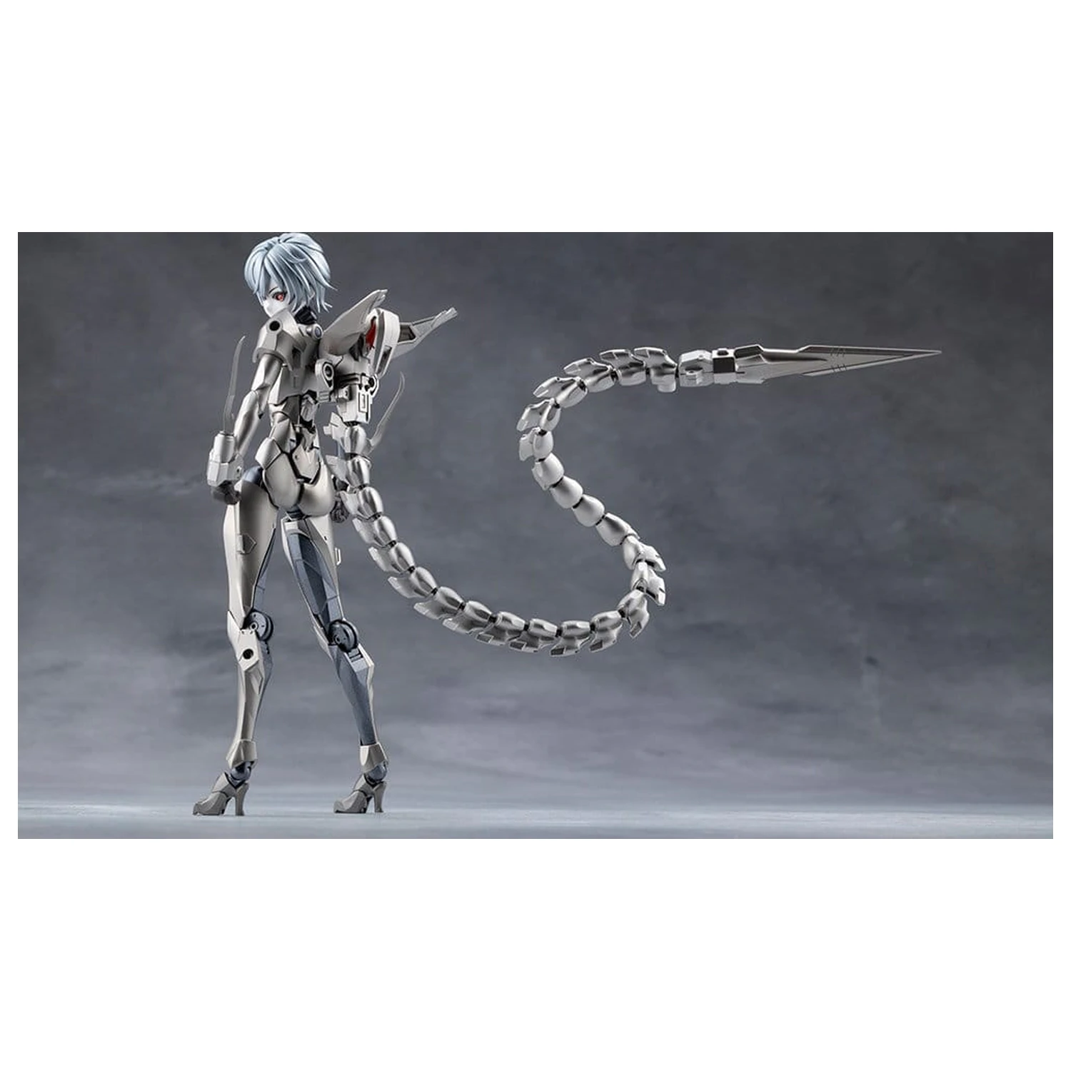 Megalomaria Unlimited Universe Plastikmodell Wreckage Hunter 25 cm Produktfoto