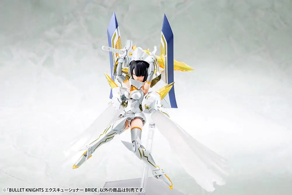 Megami Device Plastic Model Kit 1/1 Bullet Knights Executioner Bride 19 cm Produktfoto