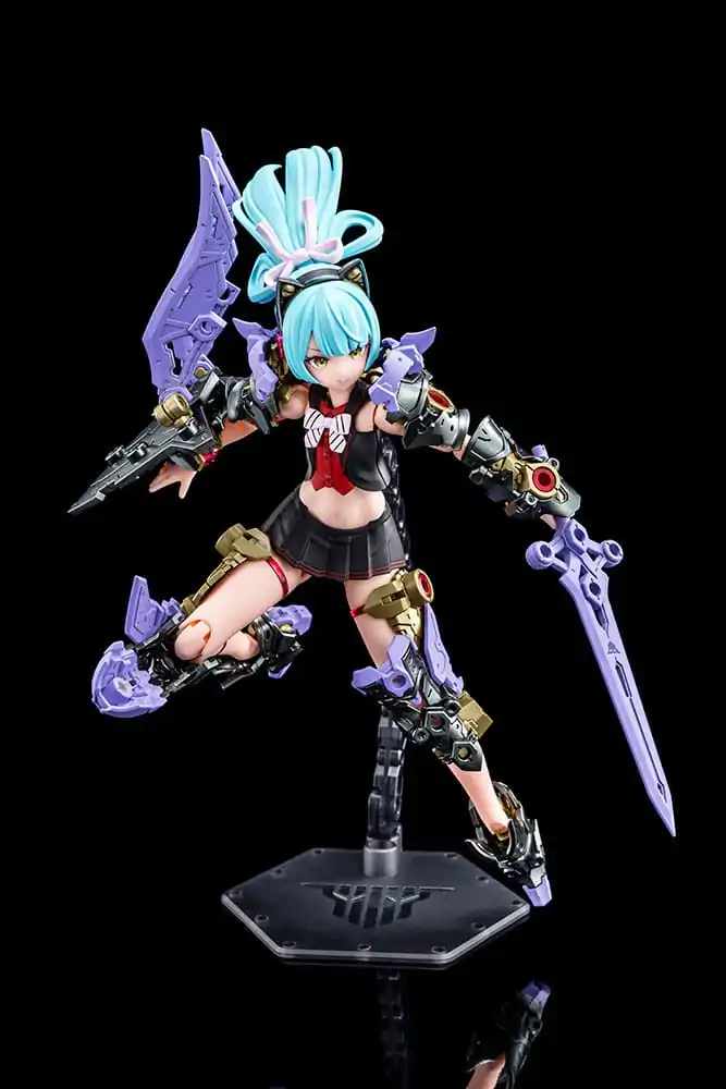 Megami Device Plastic Model Kit 1/1 Buster Doll Knight Darkness Claw 16 cm termékfotó