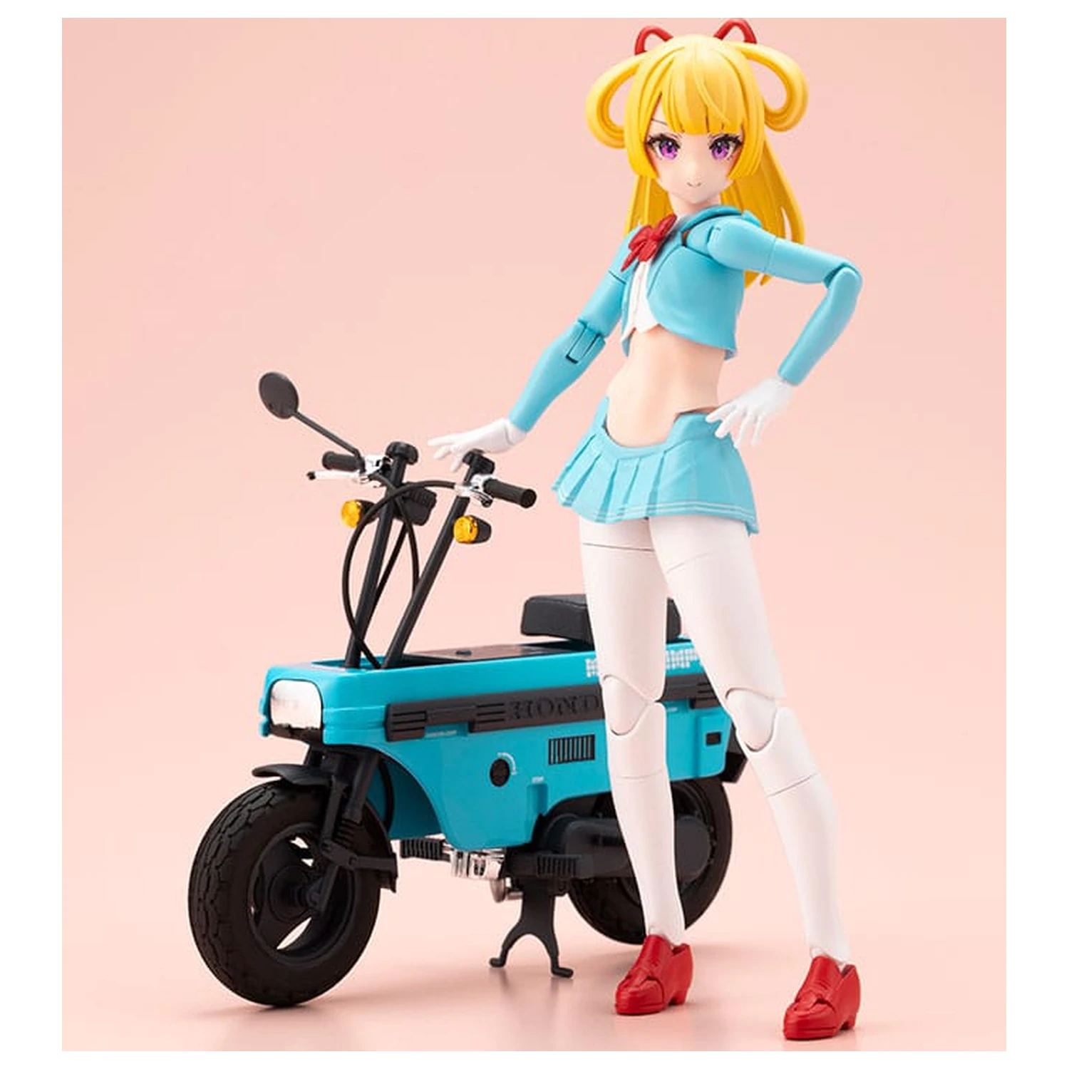 Megami Device Buster Doll Series Plastikmodellbausatz 1/1 Knight Alice mit Honda AB12 Motocompo 15 cm Produktfoto