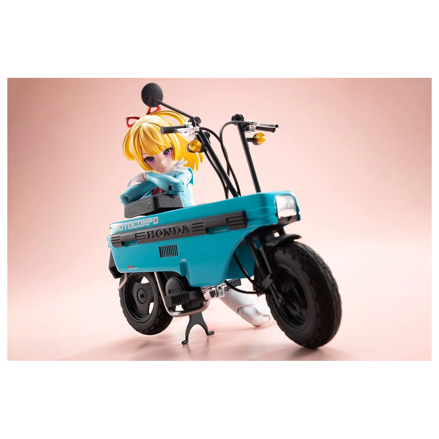 Megami Device Buster Doll Series Plastikmodellbausatz 1/1 Knight Alice mit Honda AB12 Motocompo 15 cm Produktfoto