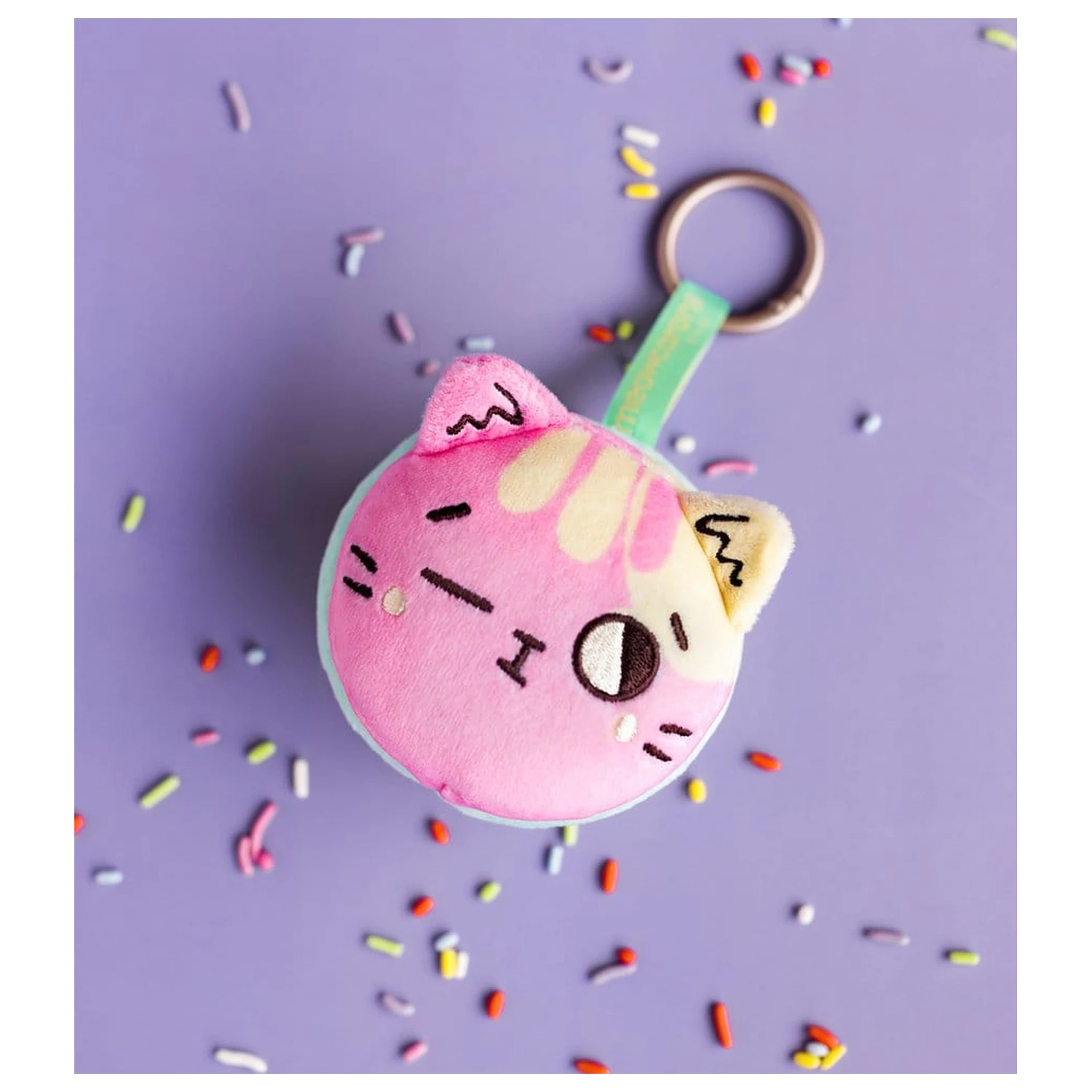 Meowcaron Plüsch Taschenanhänger Wink 7 cm Produktfoto