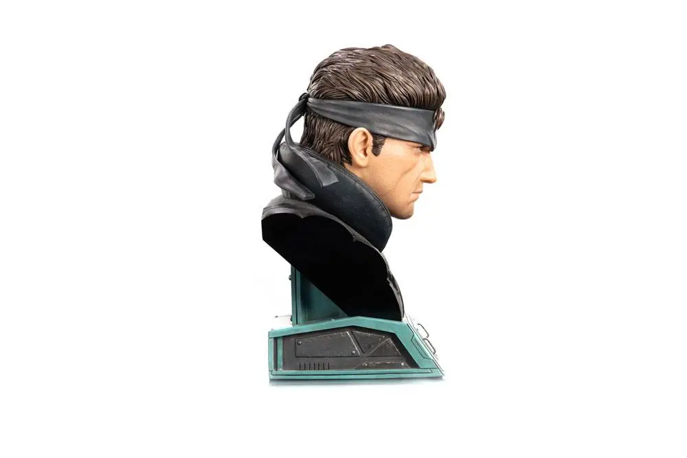 Metal Gear Solid Grand Scale Büste Solid Snake 31 cm Produktfoto