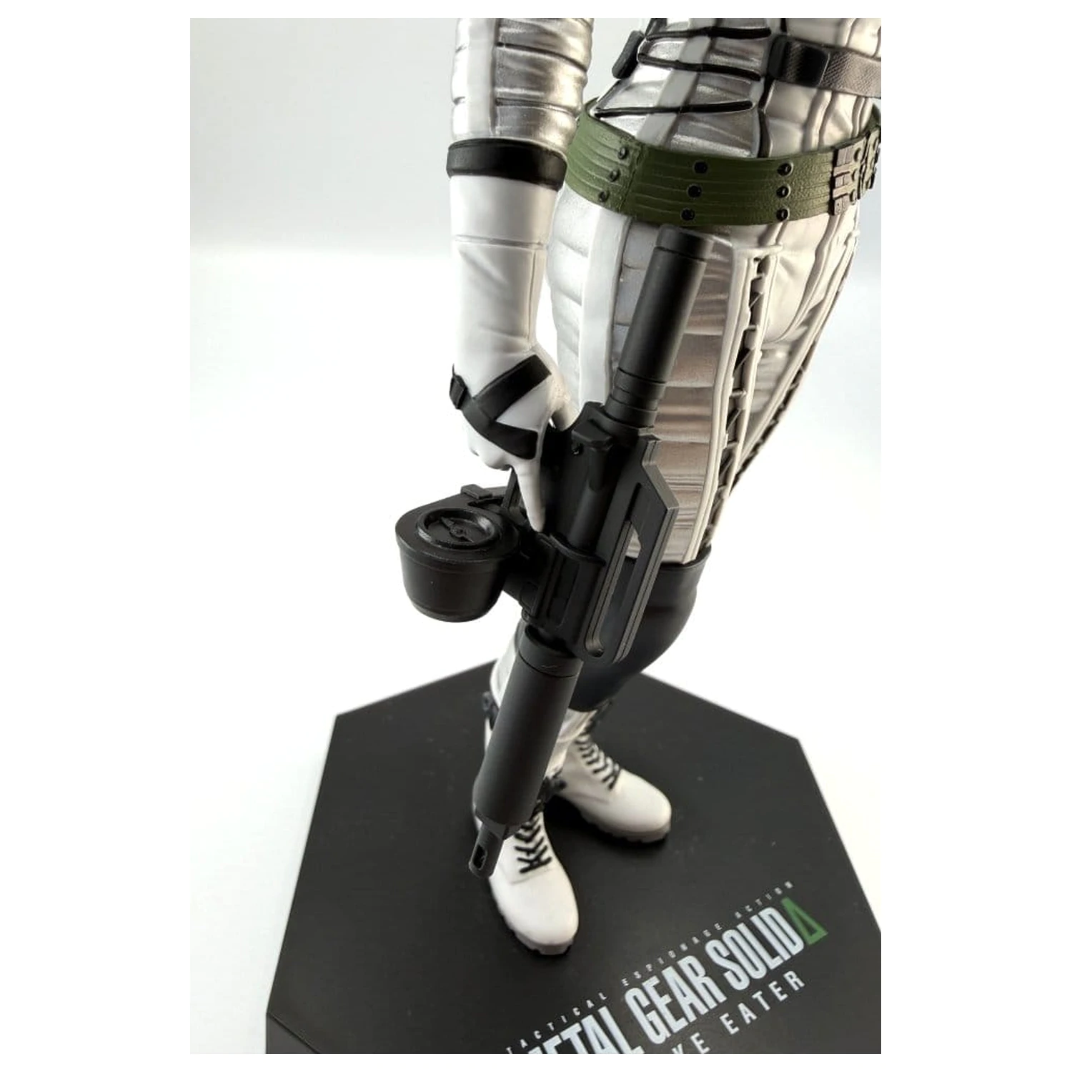 Metal Gear Solid Delta: Snake Eater PVC Figur The Boss 20 cm Produktfoto