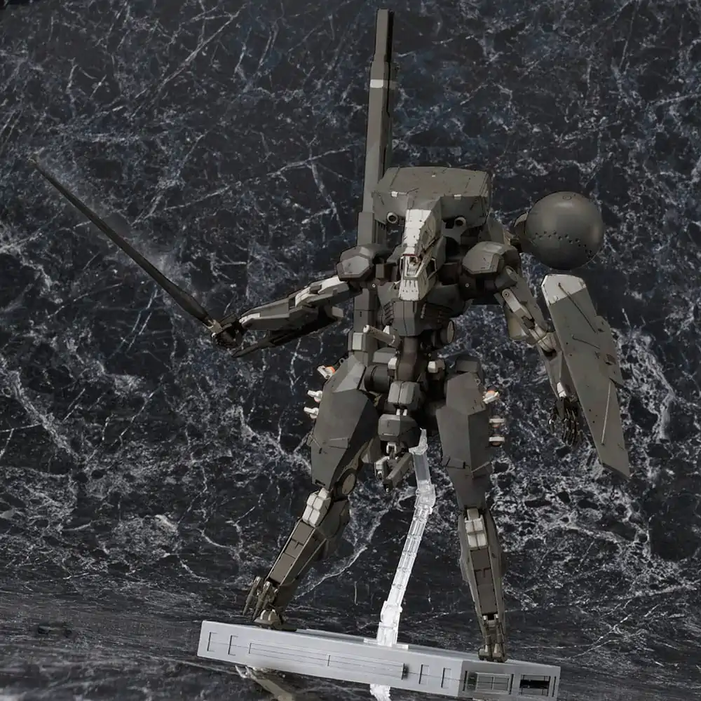 Metal Gear Solid V Kunststoffmodellbausatz 1/100 Metal Gear Sahelanthropus Black Ver. 36 cm Produktfoto