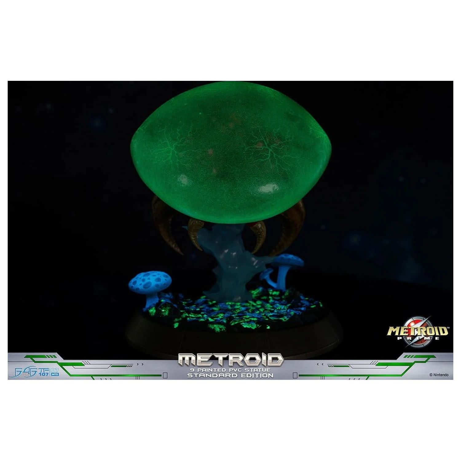 Metroid Prime PVC Figur Metroid (Standard) (Glow in the Dark) 21 cm Produktfoto