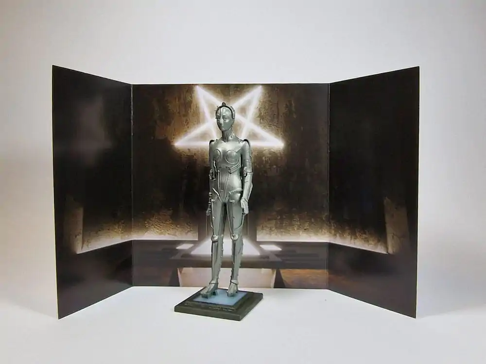 Metropolis Resin Statue 1/10 Maschinenmensch C.F.M. 19 cm Produktfoto