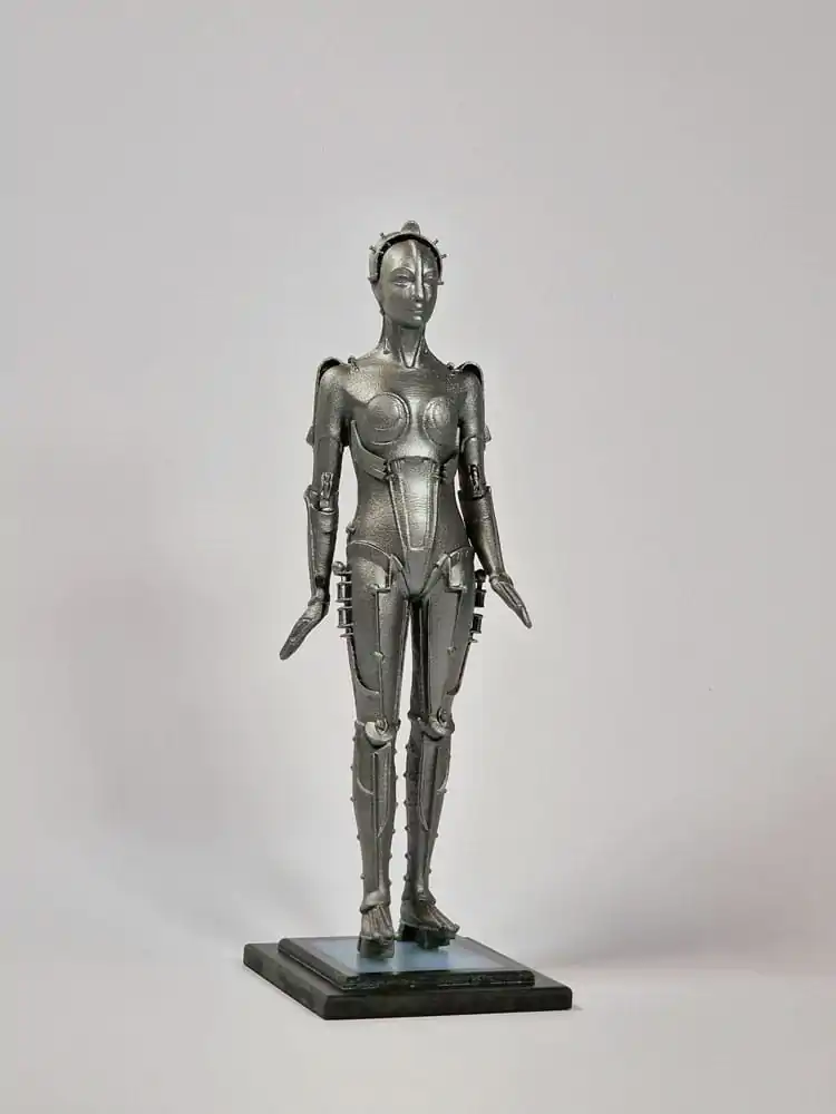 Metropolis Resin Statue 1/10 Maschinenmensch C.F.M. 19 cm Produktfoto