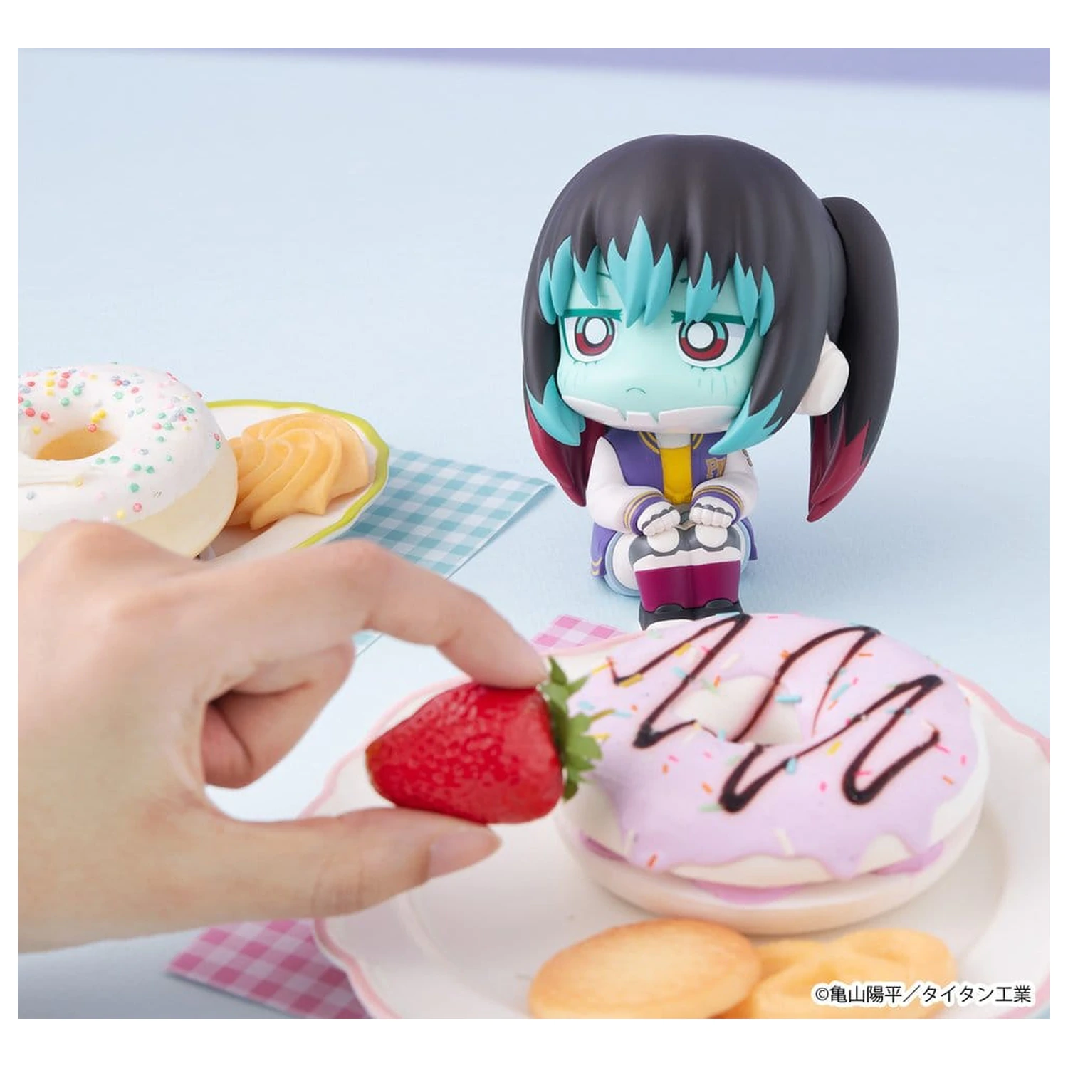 Milky Subway Look Up PVC Figur The Galactic Limited Express Makina 11 cm Produktfoto