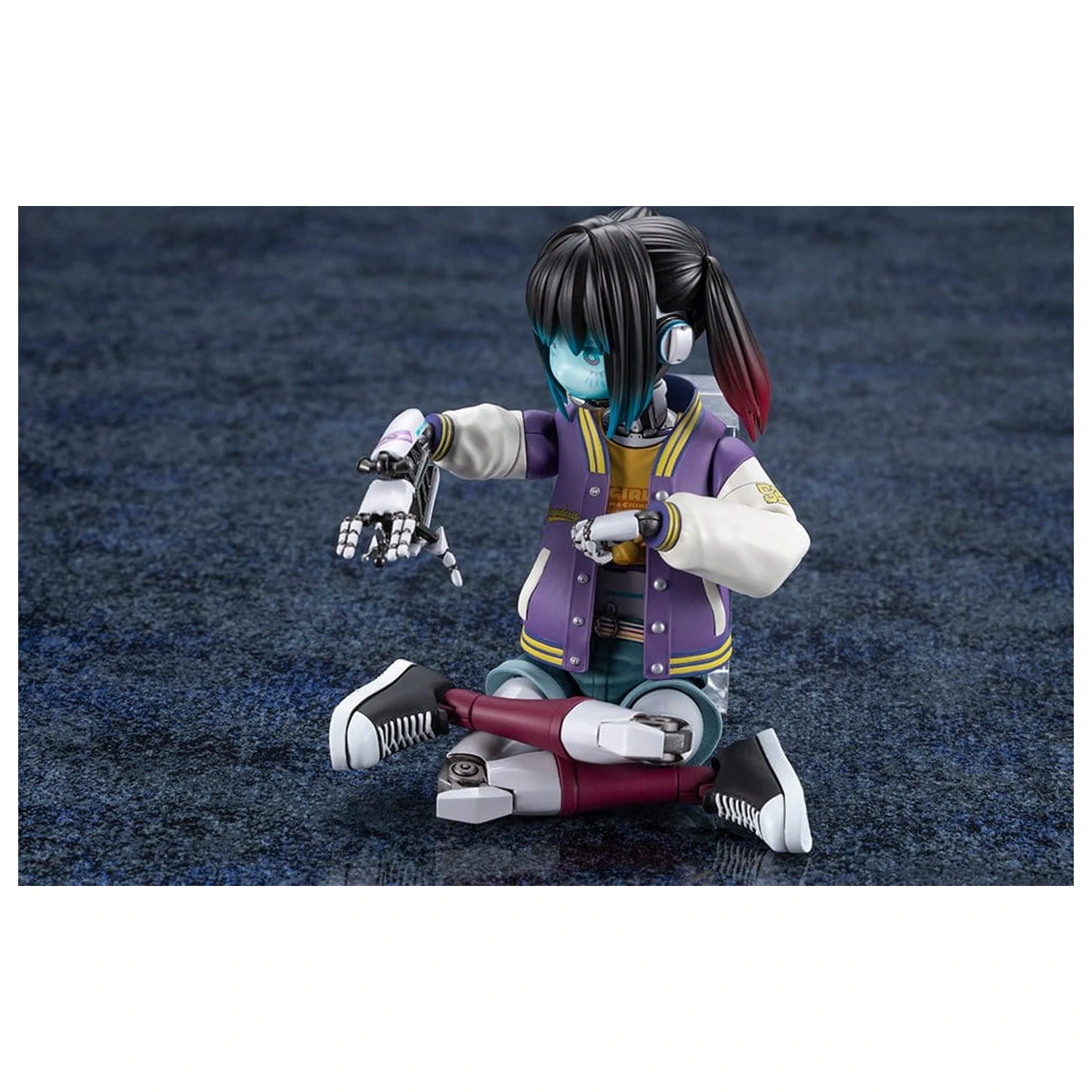 Milky Subway The Galactic Limited Express Plastikmodellbausatz Makina 17 cm Produktfoto