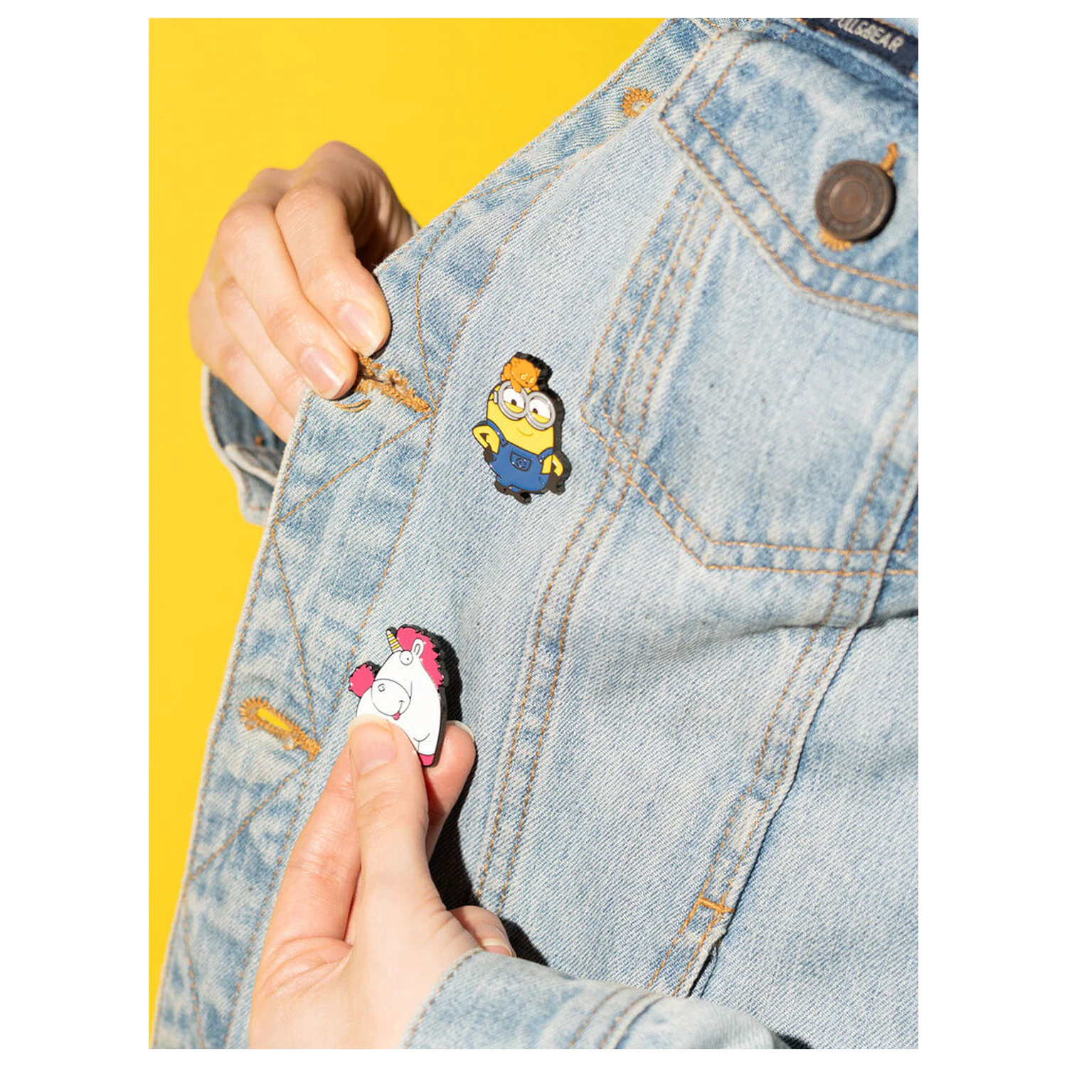 Minions Set mit 4 Pins Produktfoto