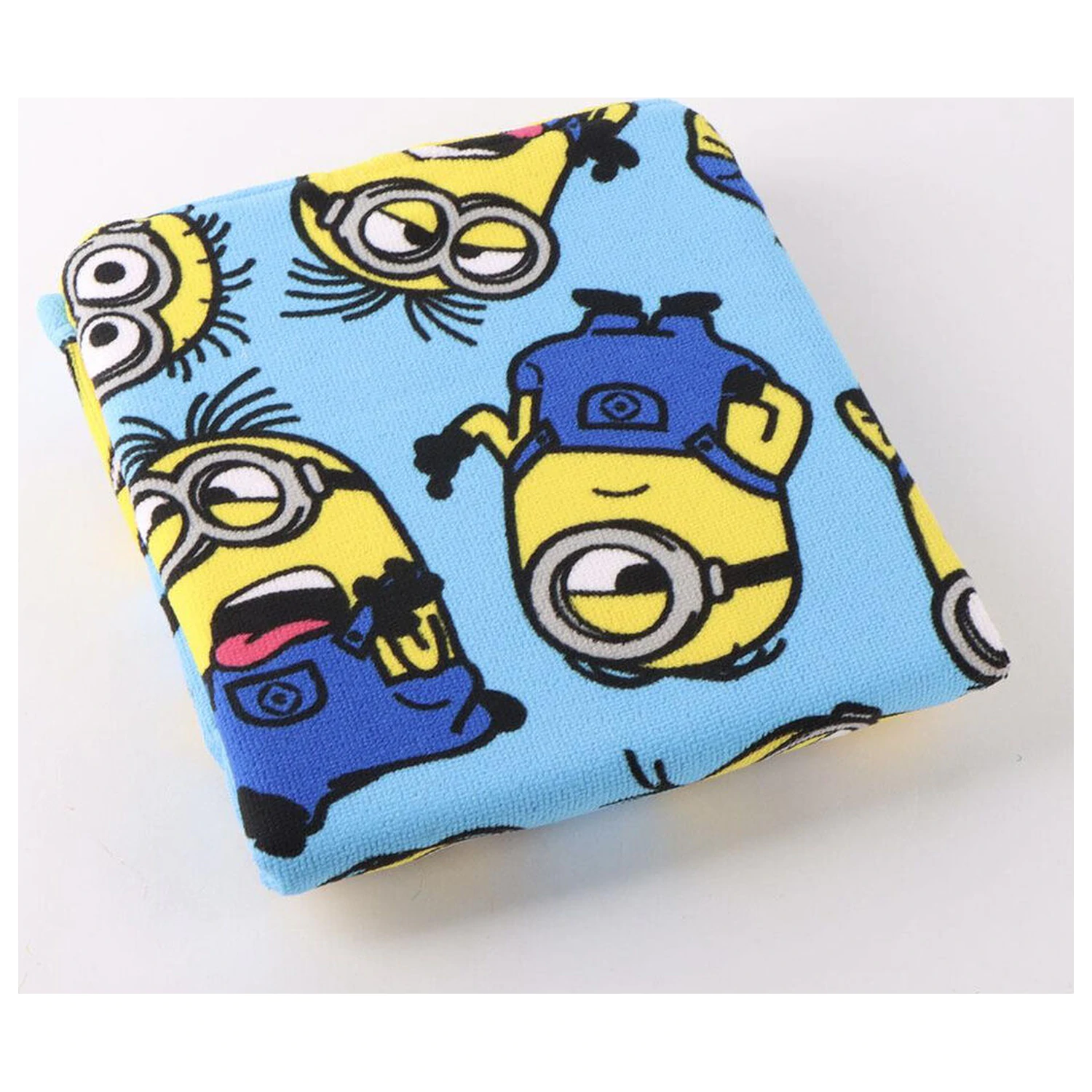 Minions Mikrofaser Poncho Strandtuch Produktfoto