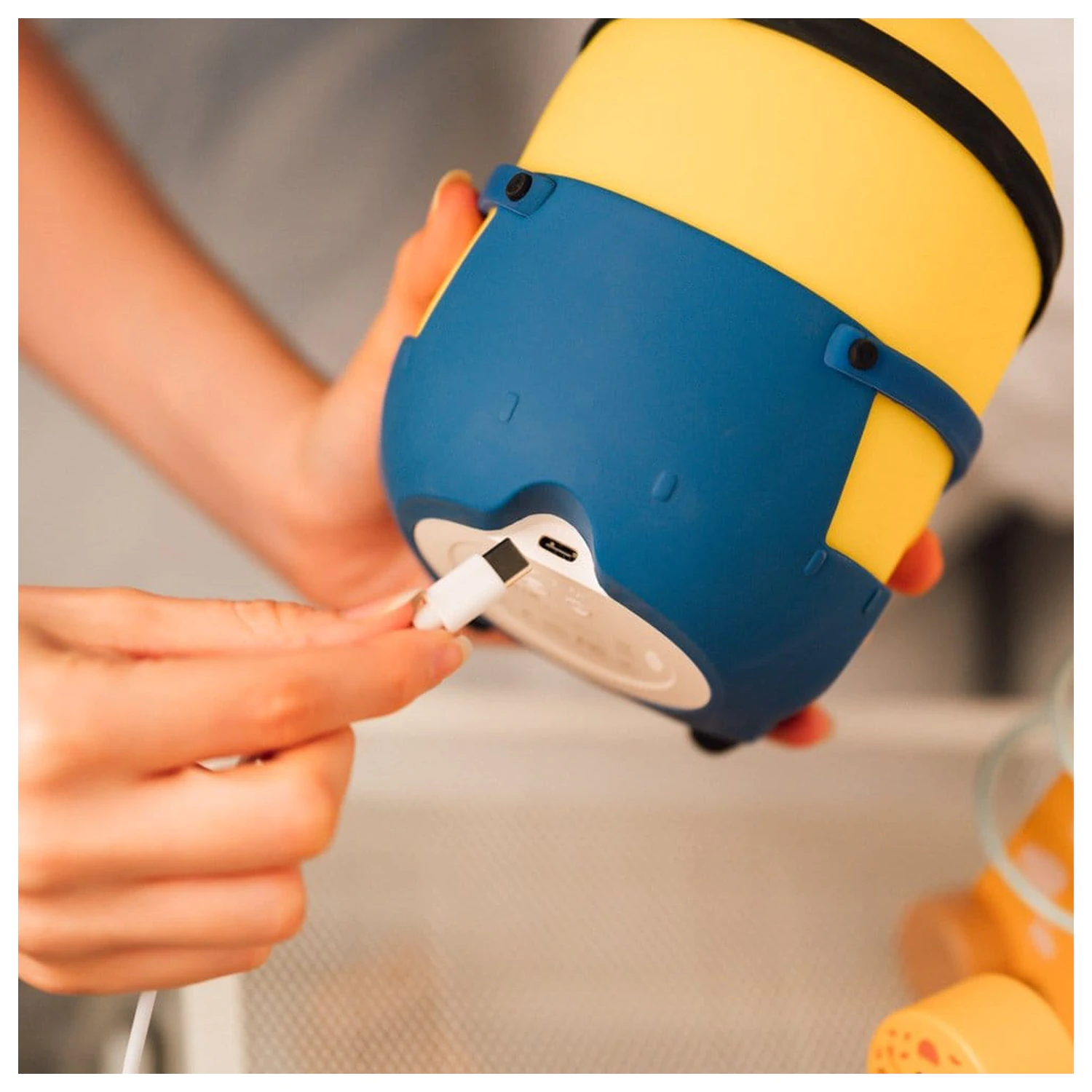Minions squishy Lampe Produktfoto