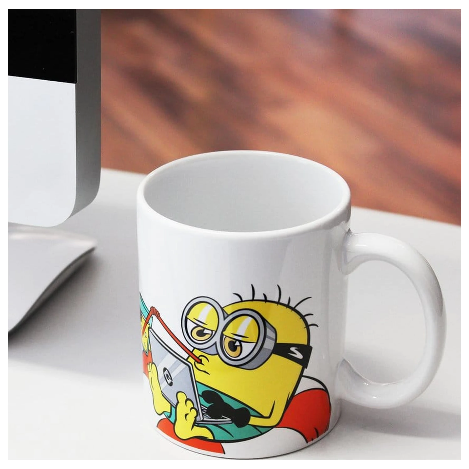 Minions Tasse Working 320 ml Produktfoto