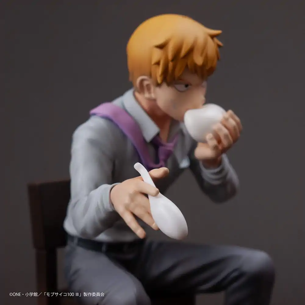 Mob Psycho 100 III x Bunbougu Cafe 2022 PVC Statue Arataka Reigen 14 cm Produktfoto