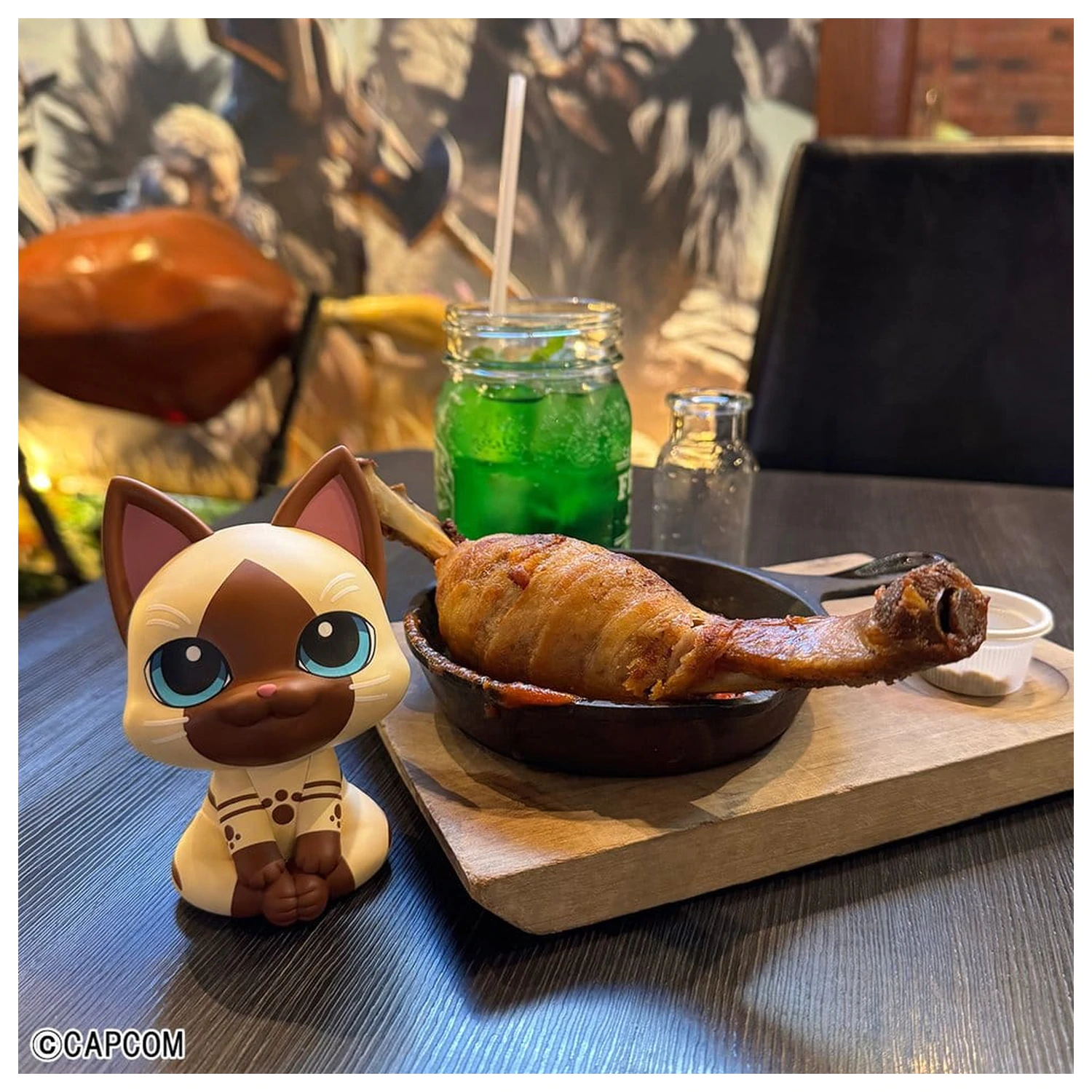 Monster Hunter Look Up PVC Figur Airou 11 cm (mit Geschenk) Produktfoto
