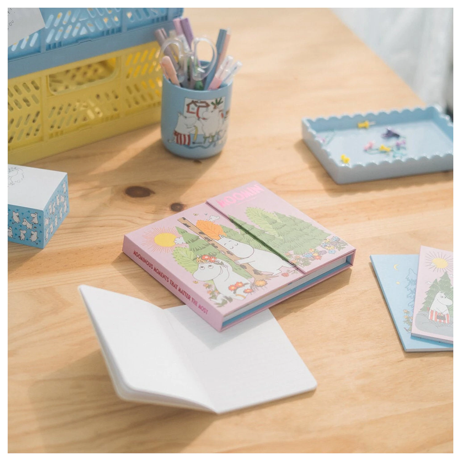 Moomin Wochenplaner mit Haftnotizen Produktfoto