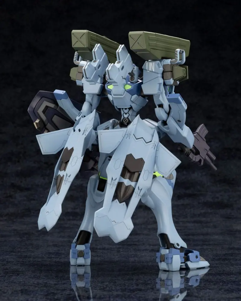 Muv-Luv Alternative Plastic Model Kit Fubuki Blast Guard 18 cm termékfotó