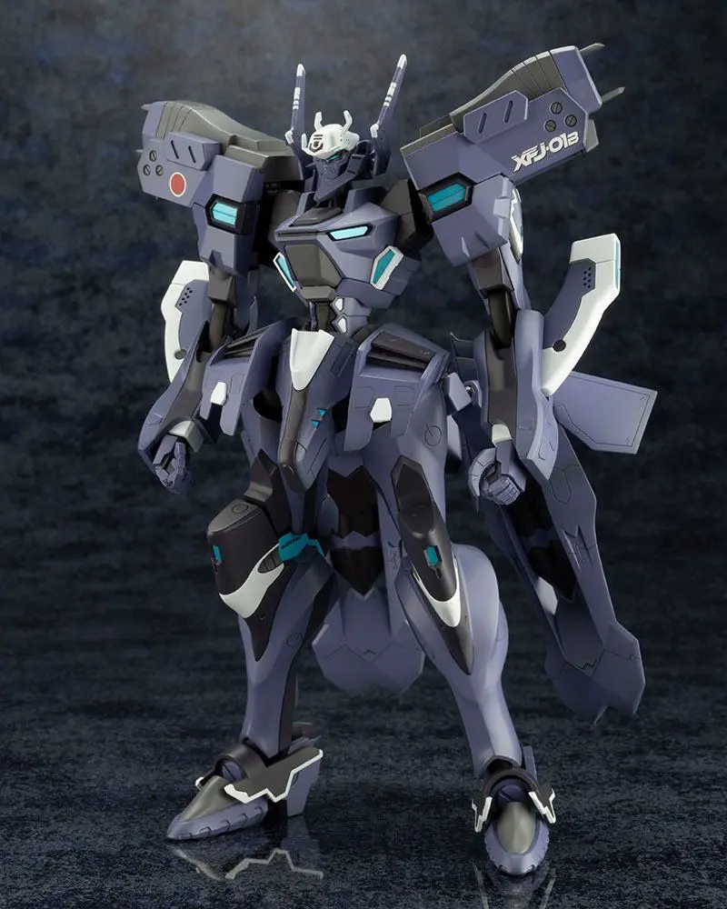 Muv-Luv Alternative Total Eclipse Plastic Model Kit Shiranui Second Tarisa Manadal KI Ver. 1.5 18 cm Produktfoto
