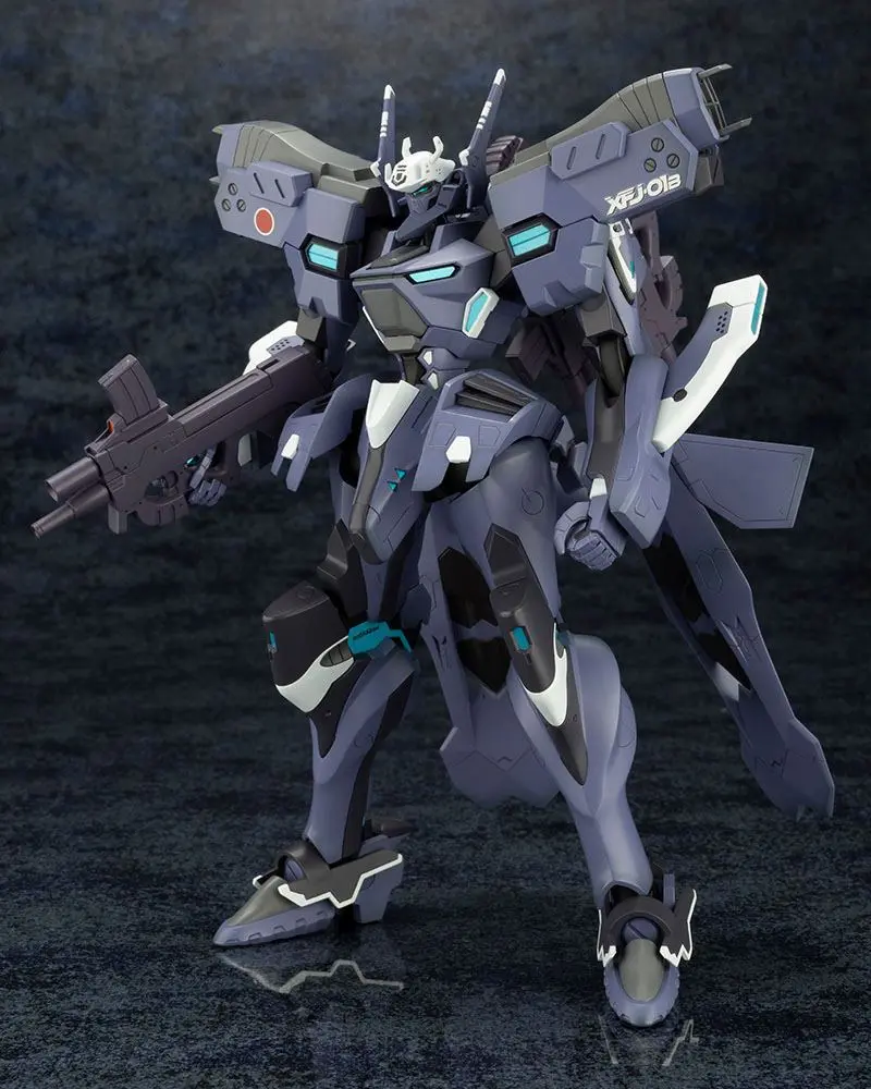 Muv-Luv Alternative Total Eclipse Plastic Model Kit Shiranui Second Tarisa Manadal KI Ver. 1.5 18 cm Produktfoto