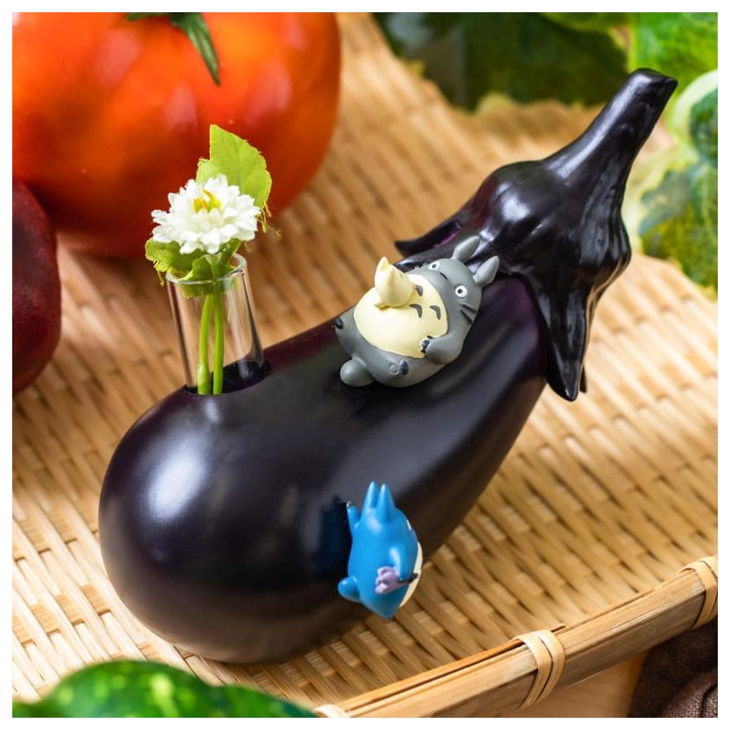My Neighbor Totoro Aubergine Fig. Soliflore Vase Produktfoto