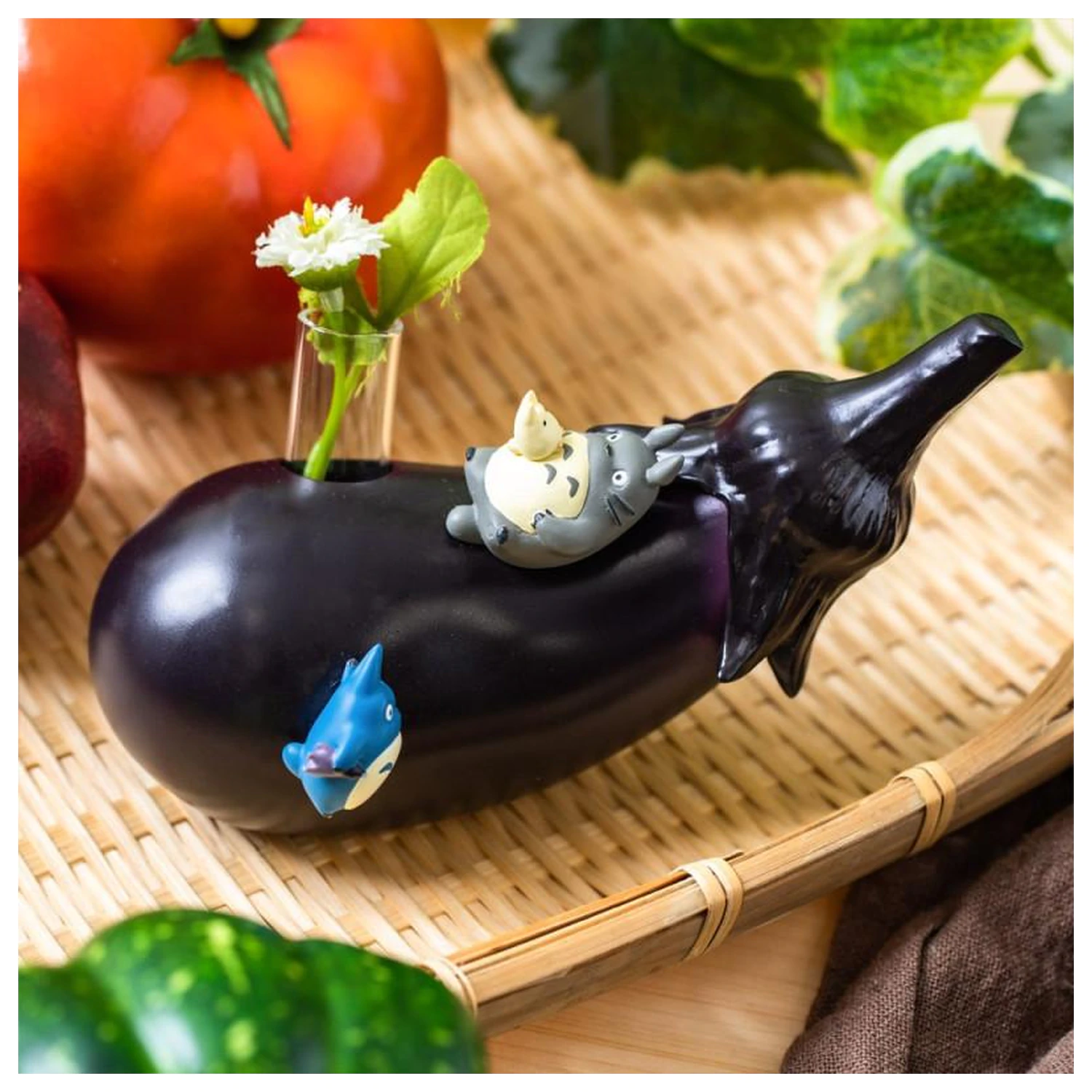 My Neighbor Totoro Aubergine Fig. Soliflore Vase Produktfoto