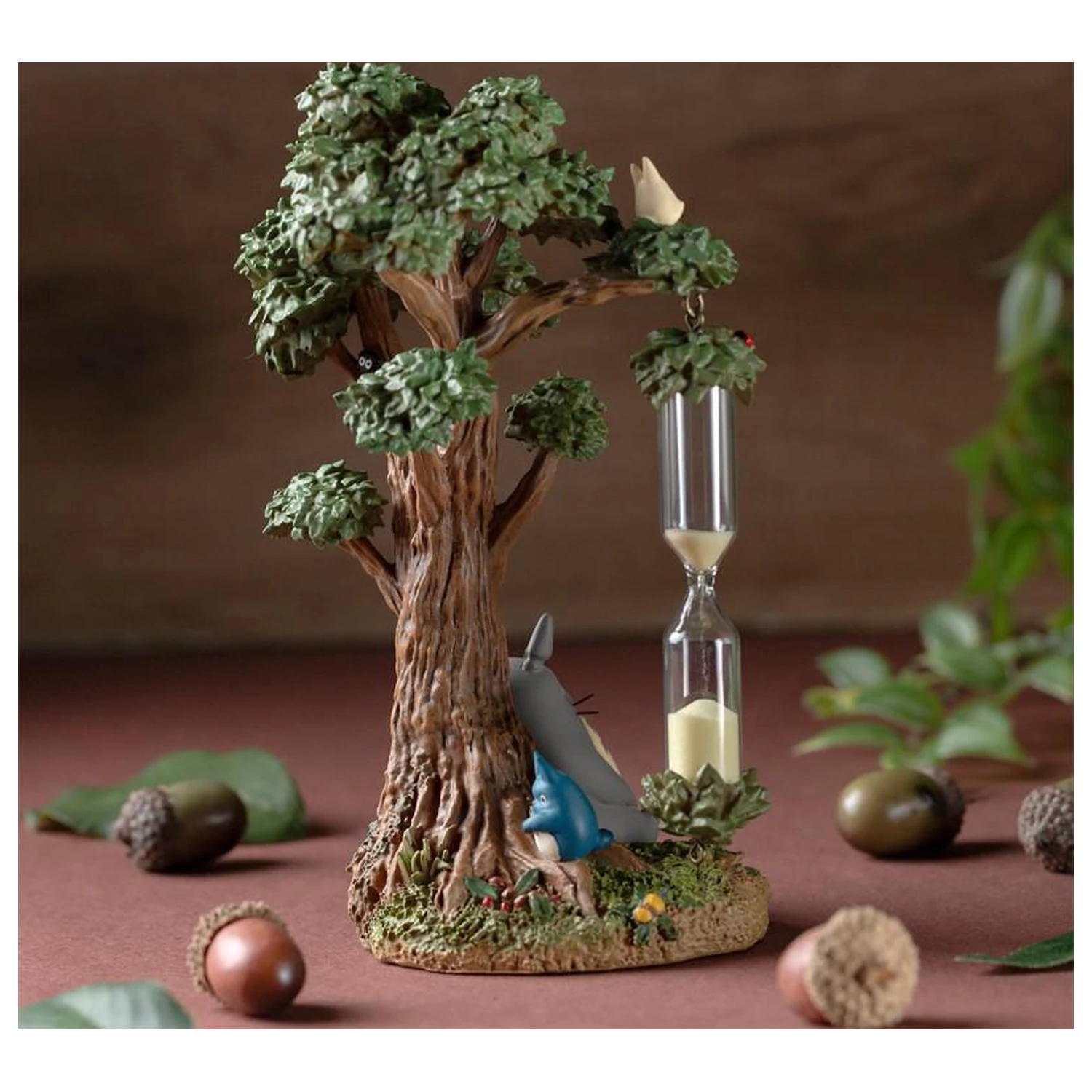 My Neighbor Totoro Camphrier & Totoro Diorama Sanduhr 16cm Produktfoto