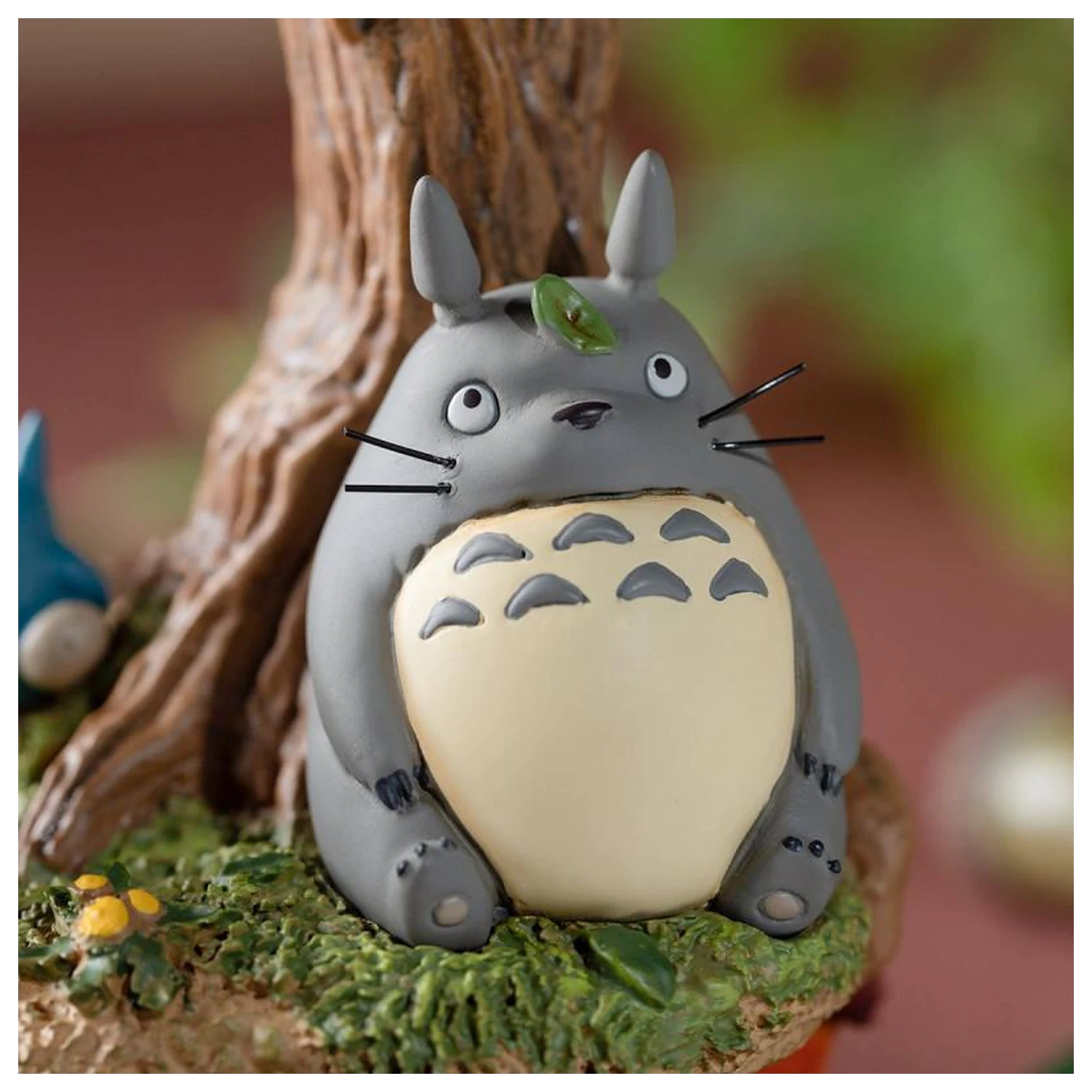 My Neighbor Totoro Camphrier & Totoro Diorama Sanduhr 16cm Produktfoto
