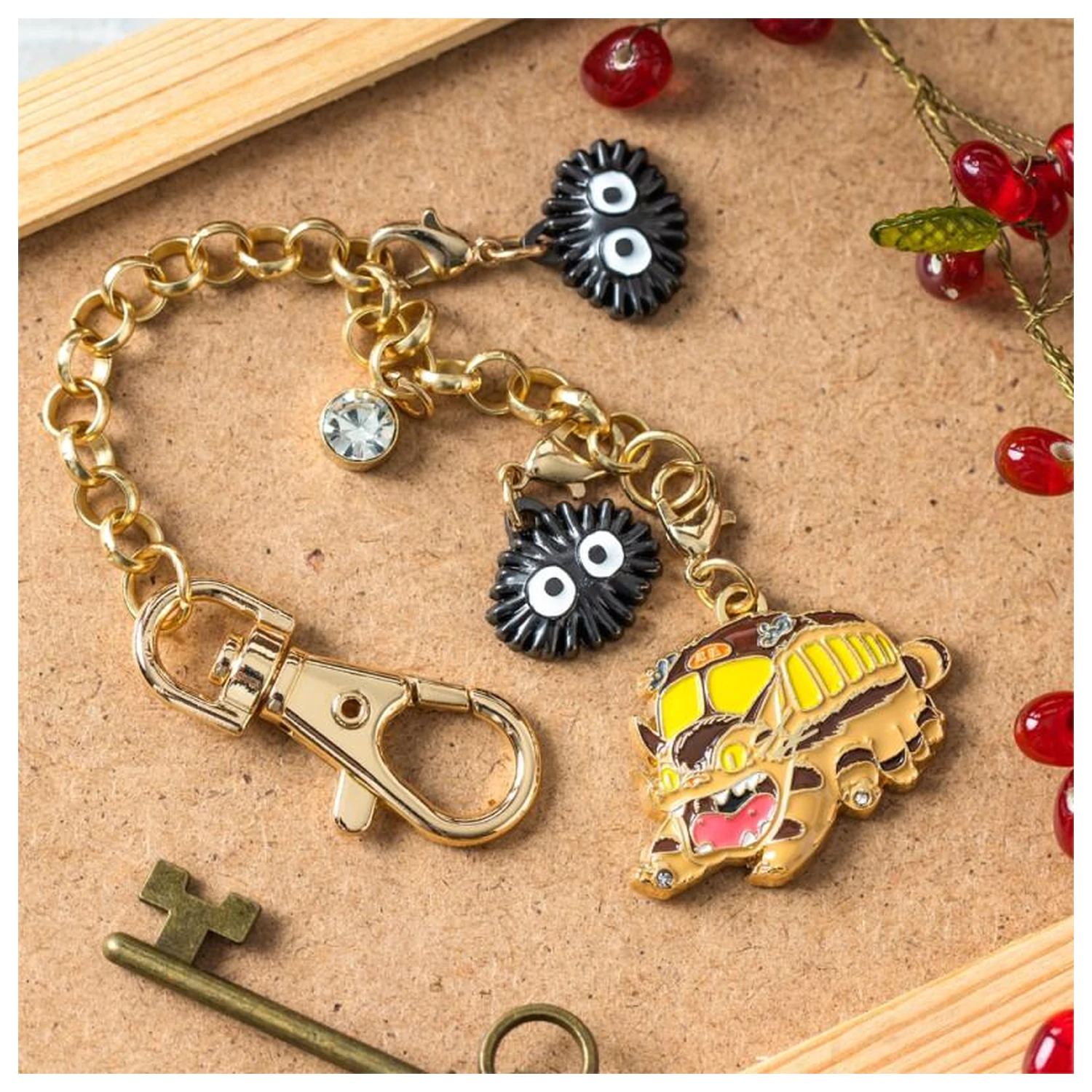 My Neighbor Totoro Chatbus & Noiraude Kettchen Charms Produktfoto