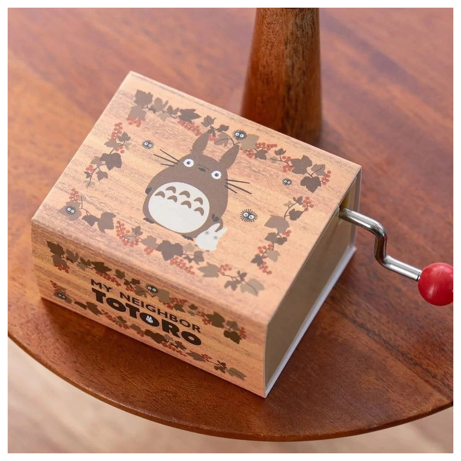My Neighbor Totoro Handkurbel Spieluhr Autumn Leaf Produktfoto