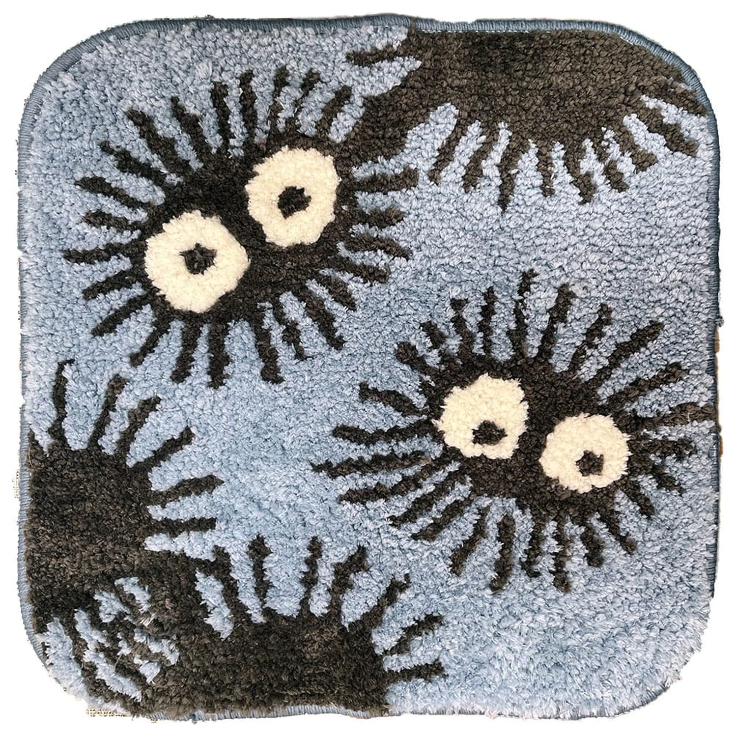 My Neighbor Totoro Stuhlkissen Soot Sprites 38 x 38 cm Produktfoto