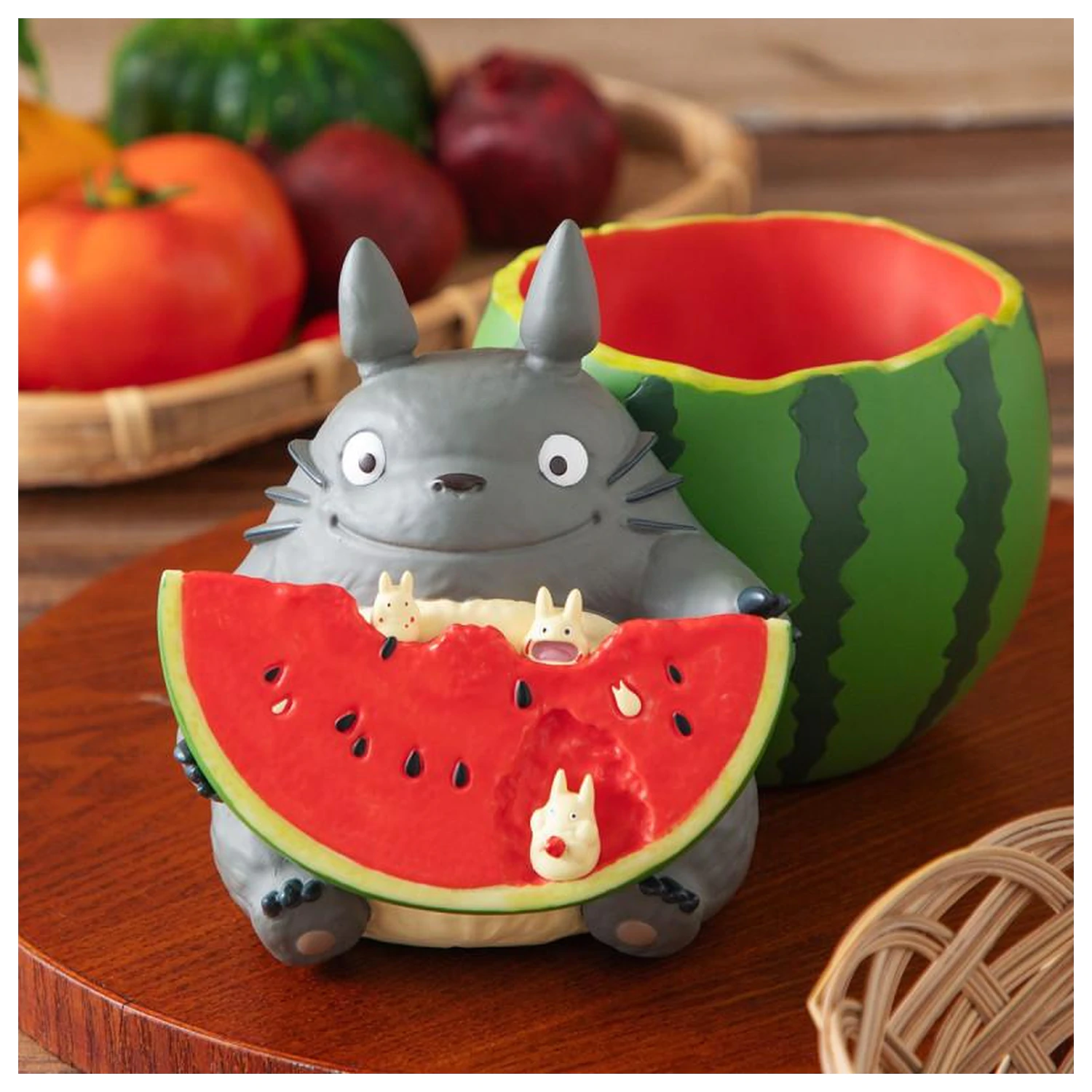 My Neighbor Totoro Totoro Watermelon Planter Frame Produktfoto
