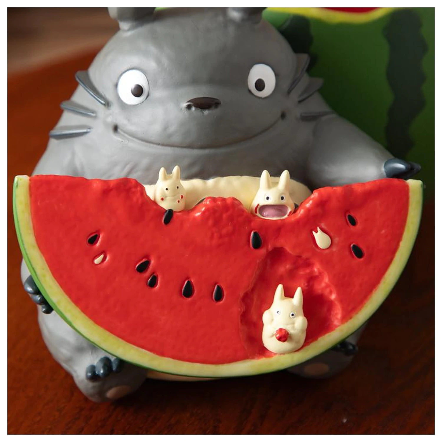 My Neighbor Totoro Totoro Watermelon Planter Frame Produktfoto