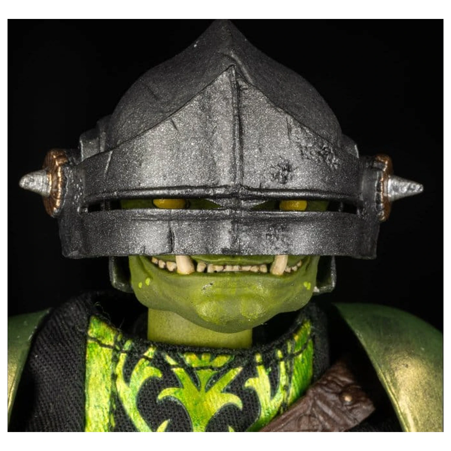 Mythic Legions Actionfigur Paladin/Cleric Malignant Deluxe 18 cm Produktfoto