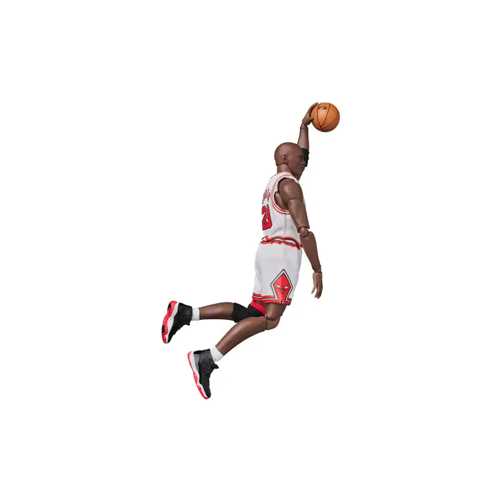 NBA MAFEX Actionfigur Michael Jordan - Chicago Bulls HOME 17 cm termékfotó