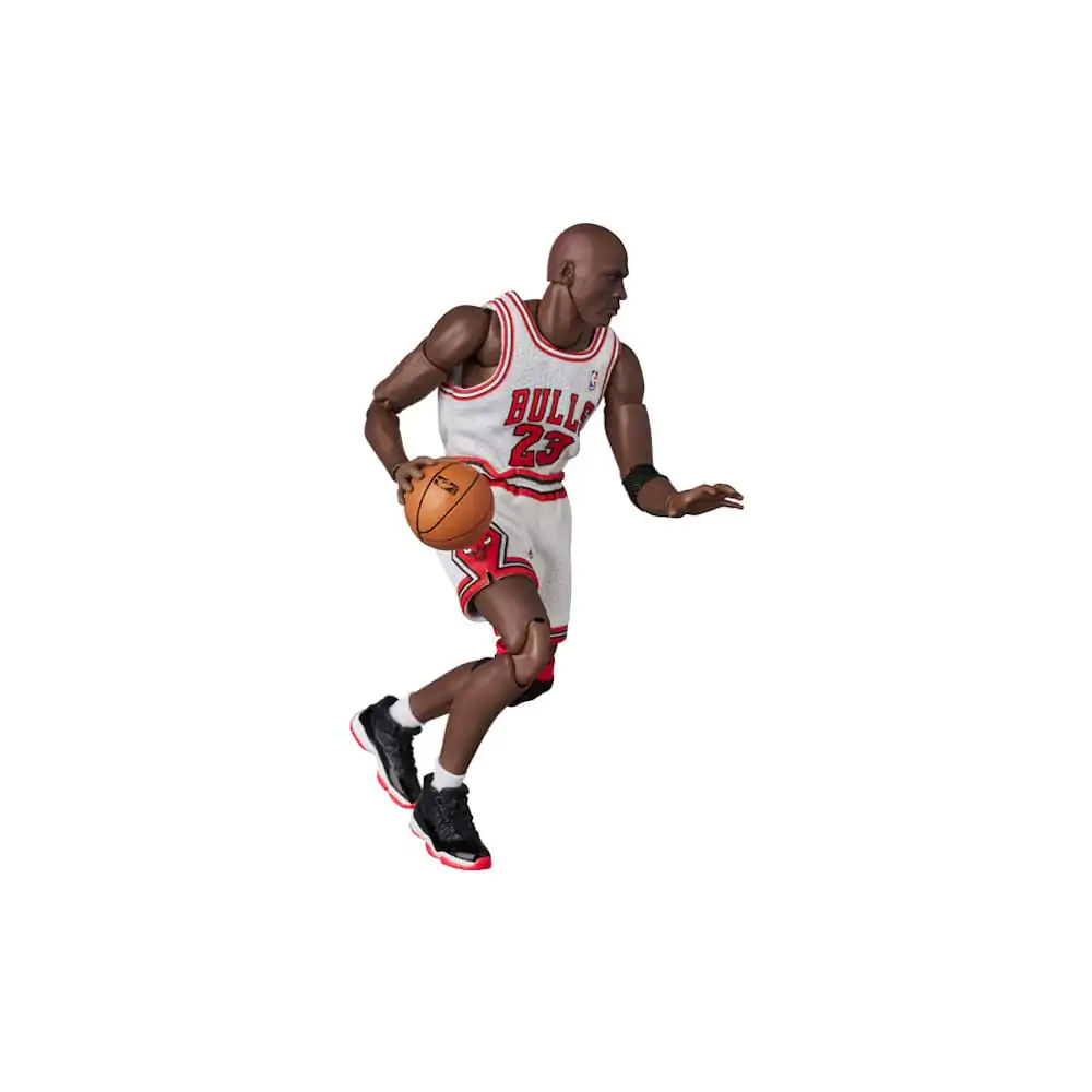 NBA MAFEX Actionfigur Michael Jordan - Chicago Bulls HOME 17 cm termékfotó