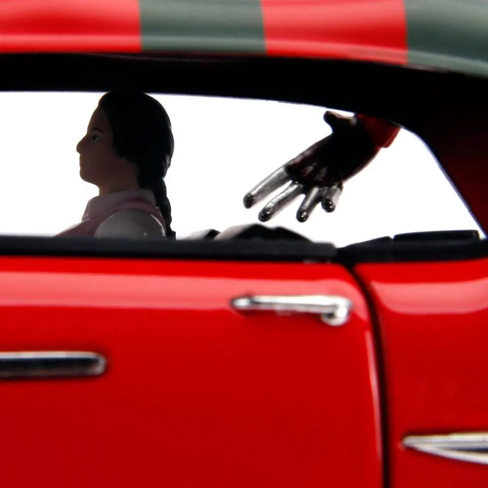 Nightmare on Elm Street Diecast Modell American Horror Rides 1/24 1958 Cadillac mit Figur Produktfoto