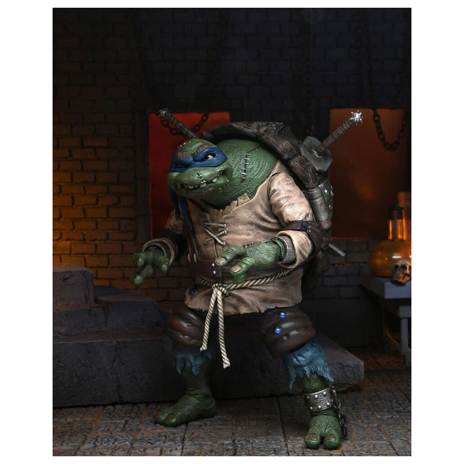 Ninja Turtles Leonardo als Buckliger Ultimative Figur 18cm Produktfoto