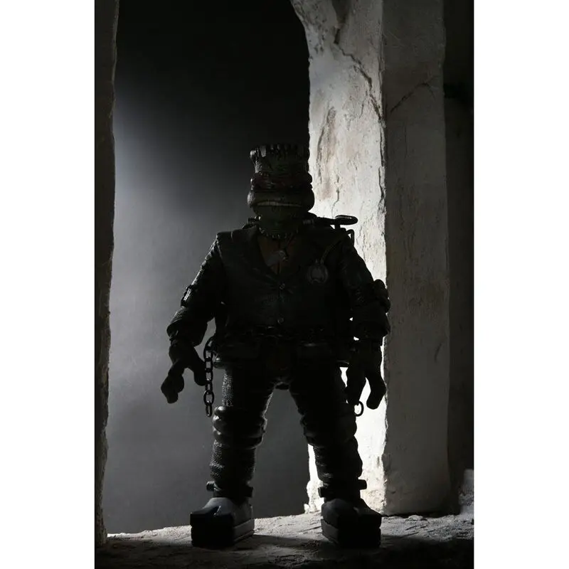 Ninja Turtles Raphael als Frankenstein Monster Ultimate Actionfigur 18 cm Produktfoto