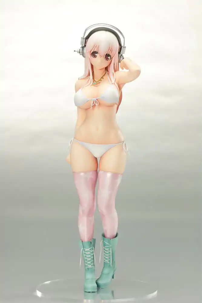 Nitro Super Sonic PVC Statue 1/5 Super Sonico Sonicomi Package Version 33 cm (re-run) termékfotó