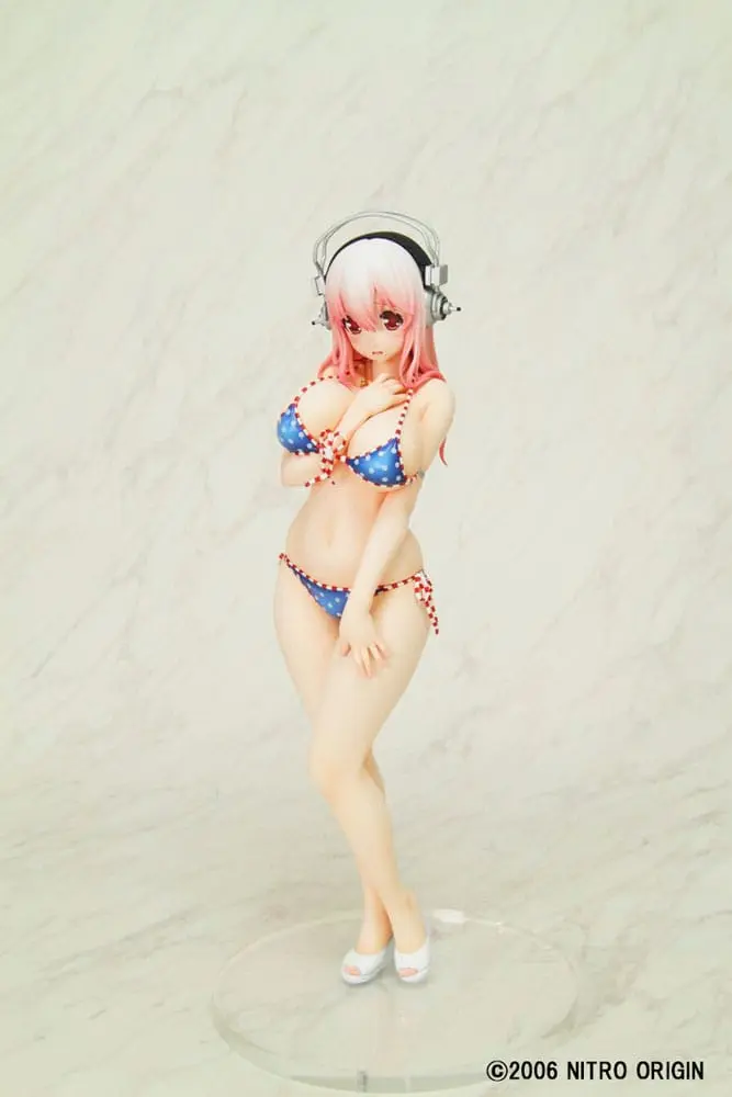 Nitro Super Sonic PVC Statue 1/6 Super Sonico Paisura Bikini Ver. Re-Run 28 cm termékfotó