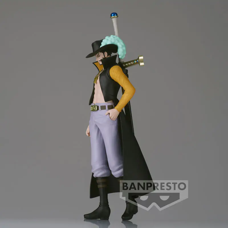 One Piece Dracule Mihawk The Shukko Figur 16cm Produktfoto