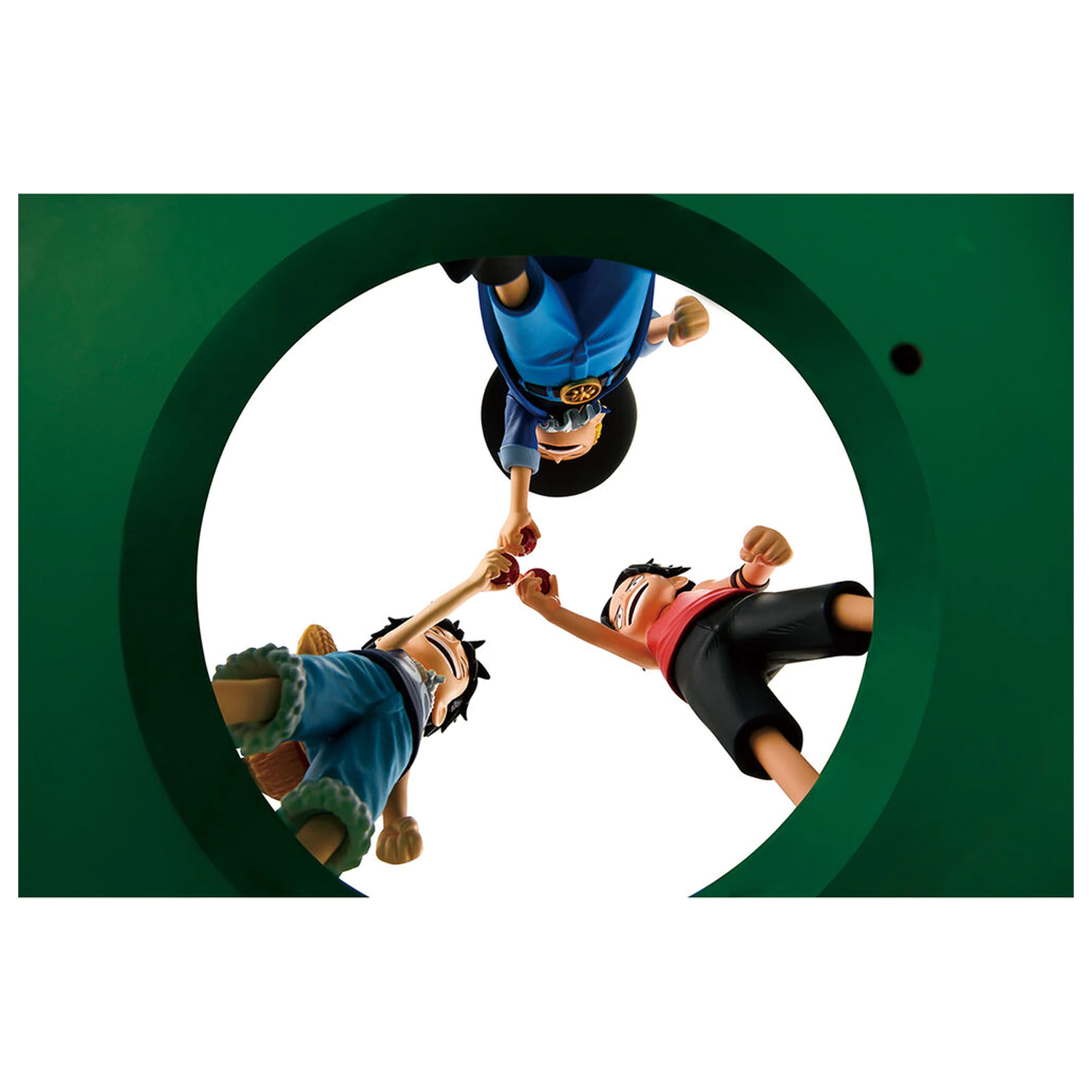 One Piece Dramatic Memories Ace & Sabo & Luffy Ichibansho Figur 10cm Produktfoto