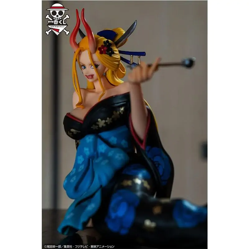 One Piece Glitter Black Maria Ichibansho Figur 15cm termékfotó