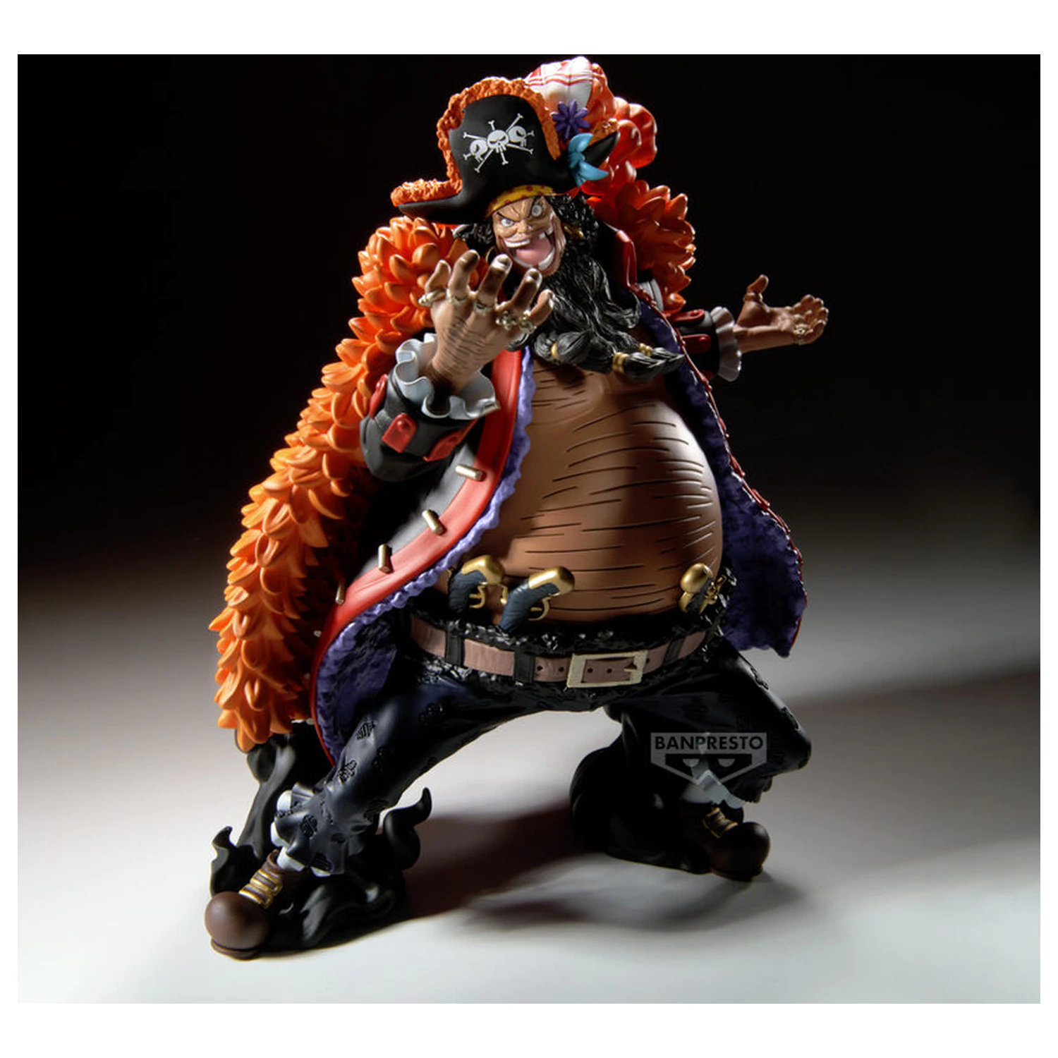 One Piece Grandista Marshall D Teach Figur 22cm Produktfoto