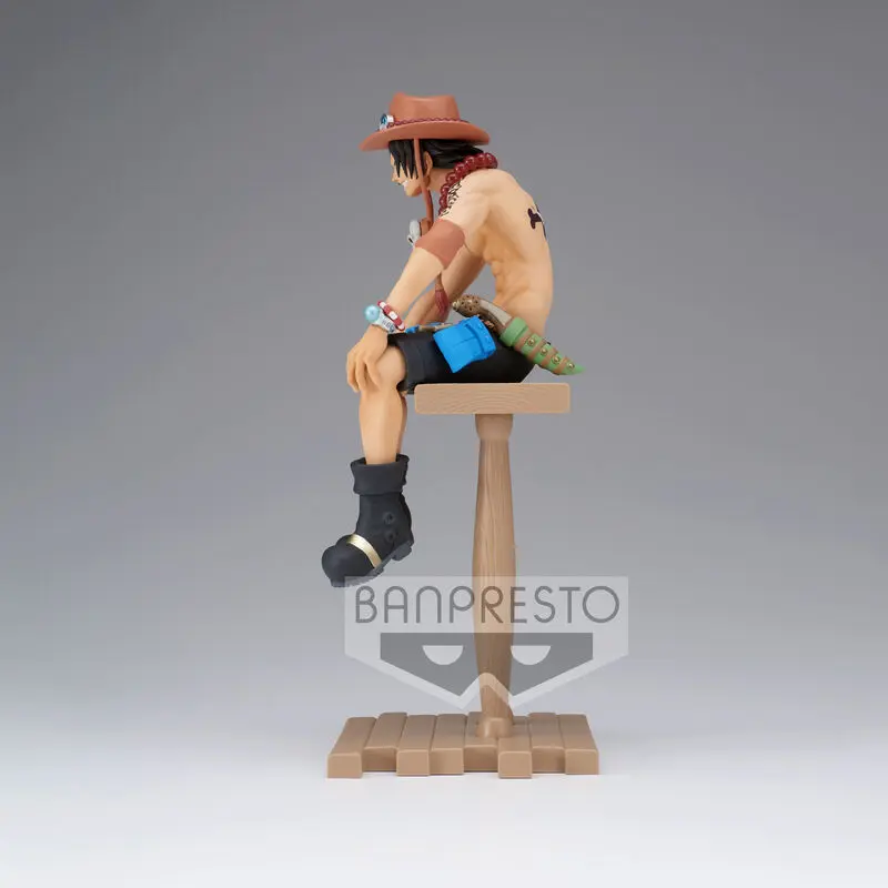 One Piece Grandline Journey Portgas D Ace Figur 15cm Produktfoto