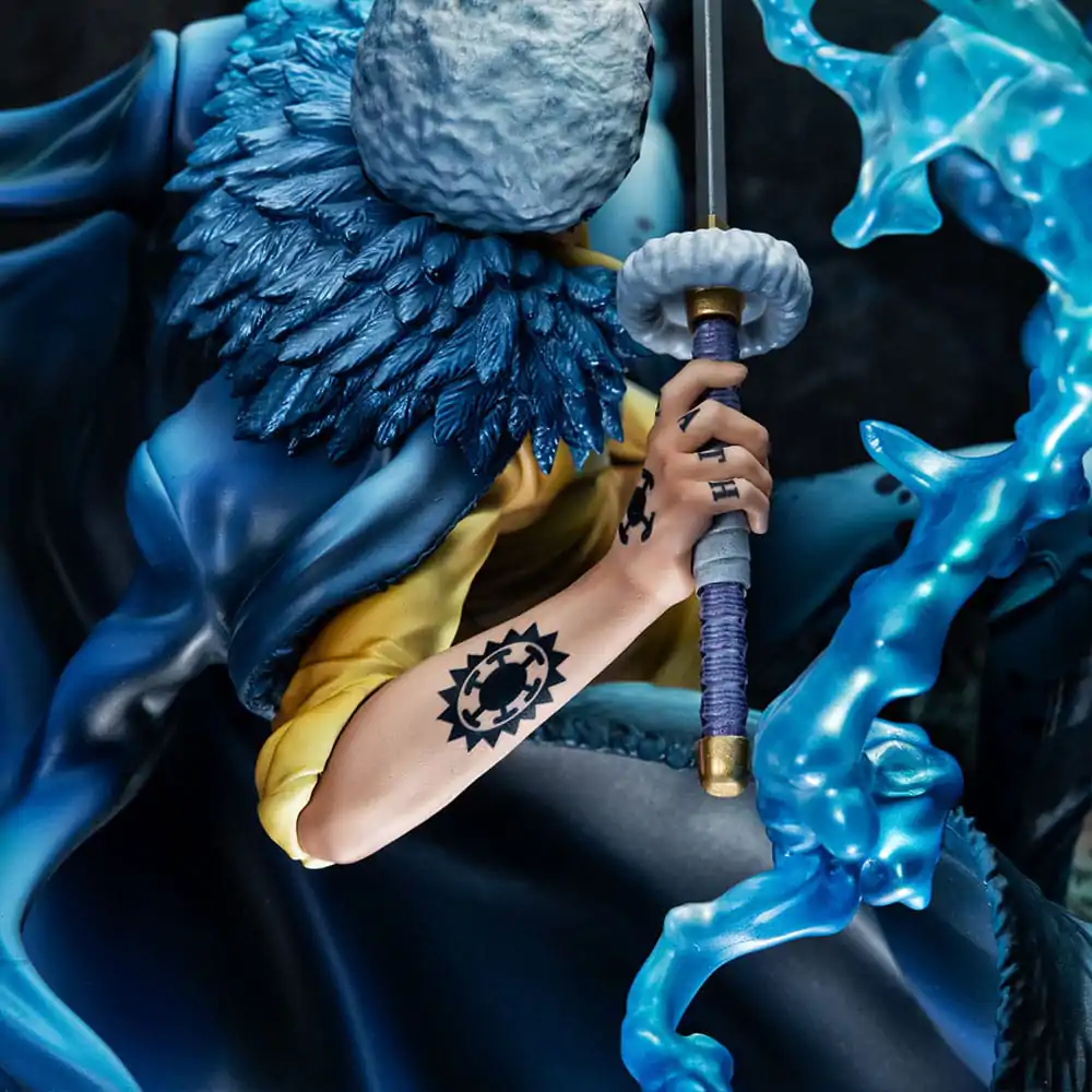 One Piece Portrait Of Pirates WA-MAXIMUM PVC Statue Trafalgar Law The Surgeon of Death Awaken Ver. 27 cm Produktfoto